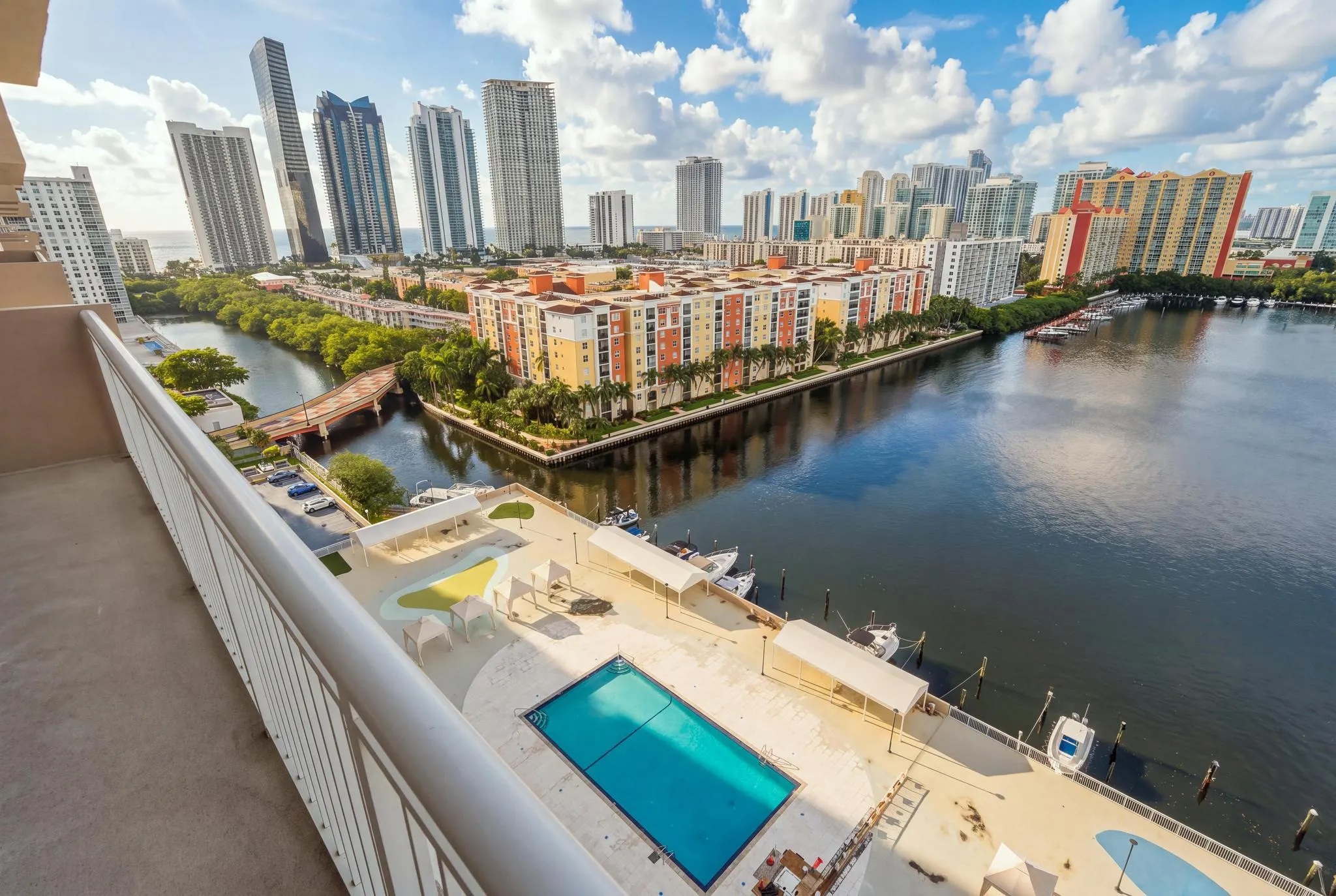 250 174TH Street #1719