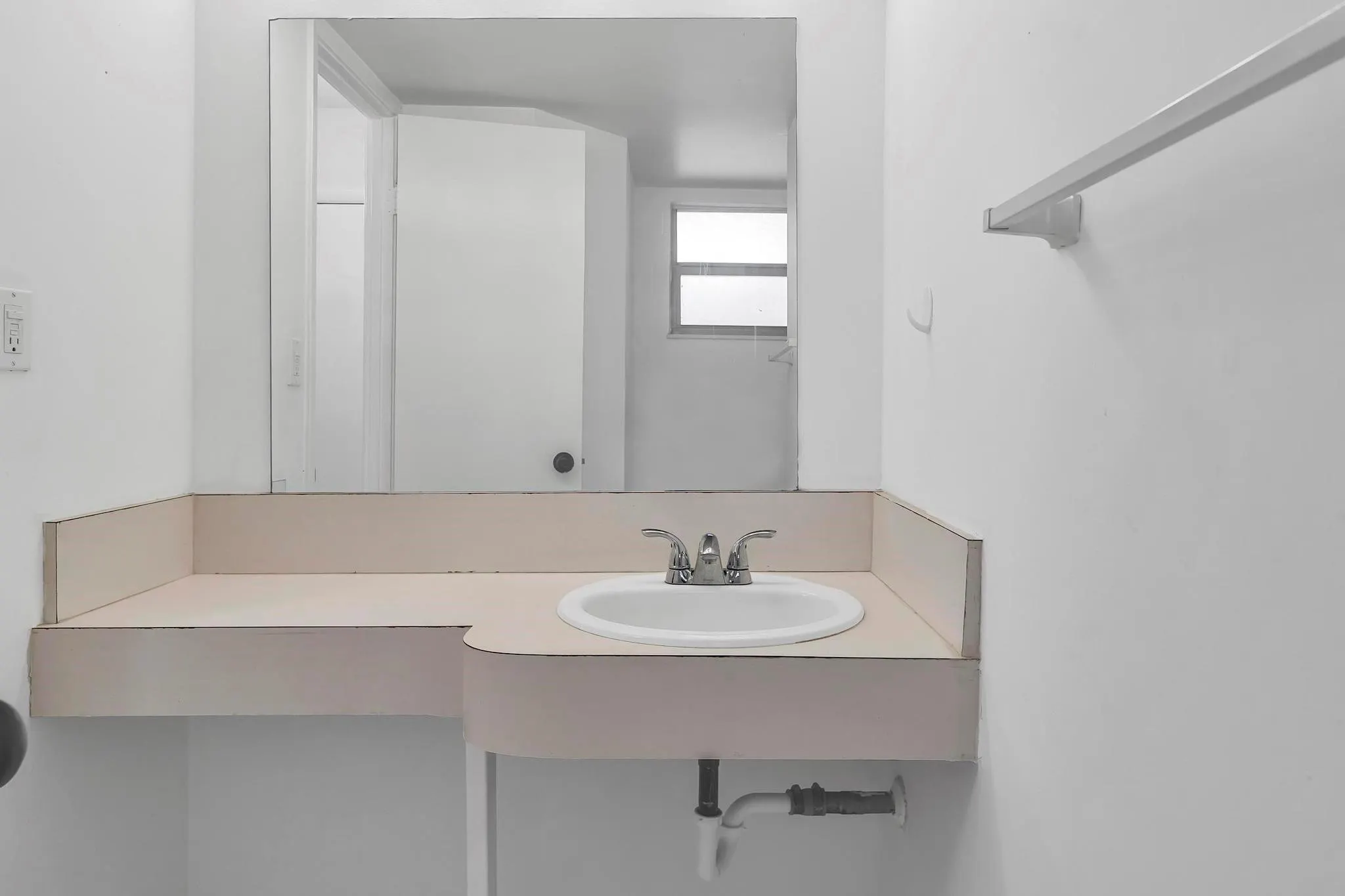 1690 NE 191st Street #405-1