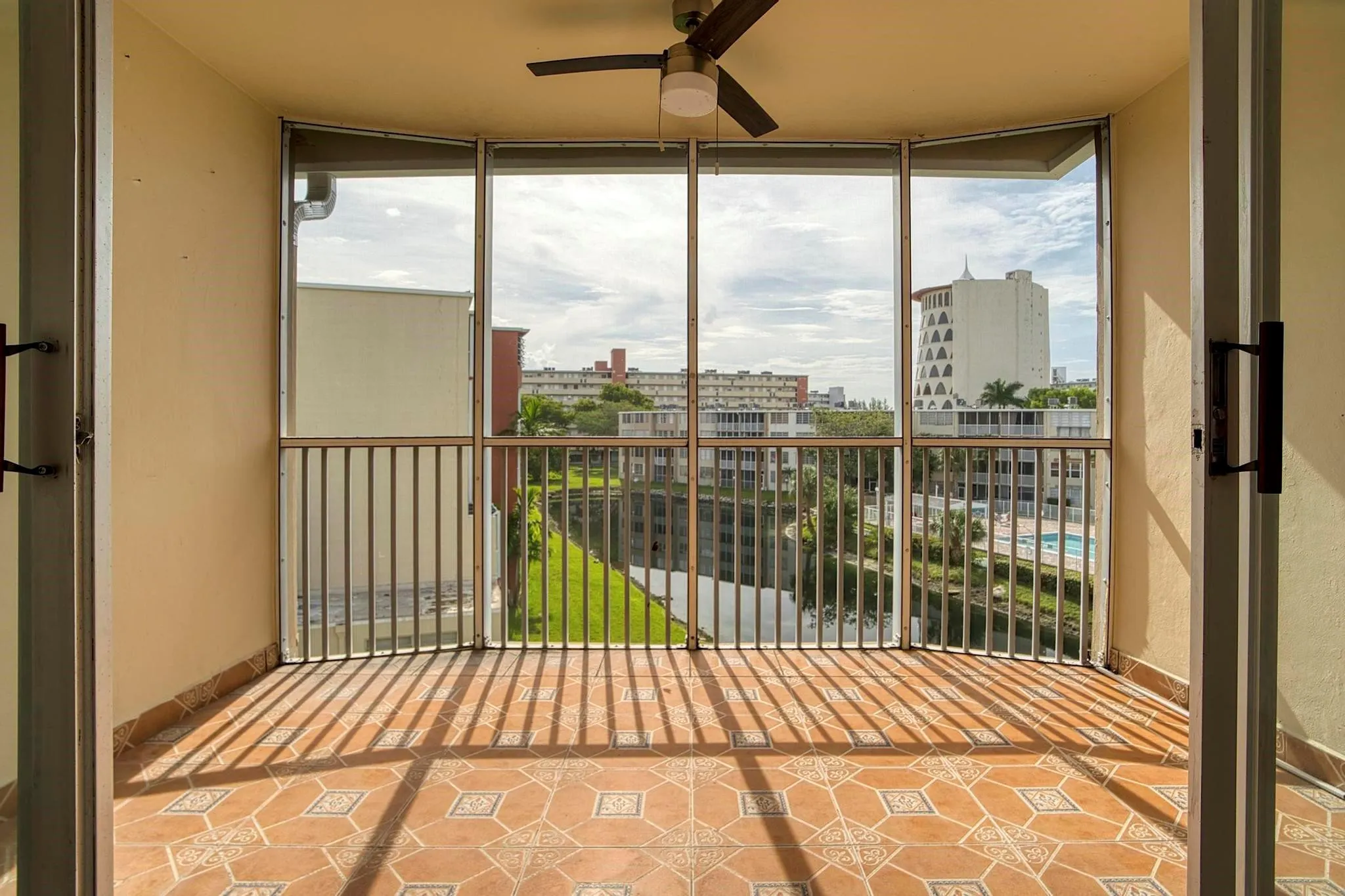 1690 NE 191st Street #405-1