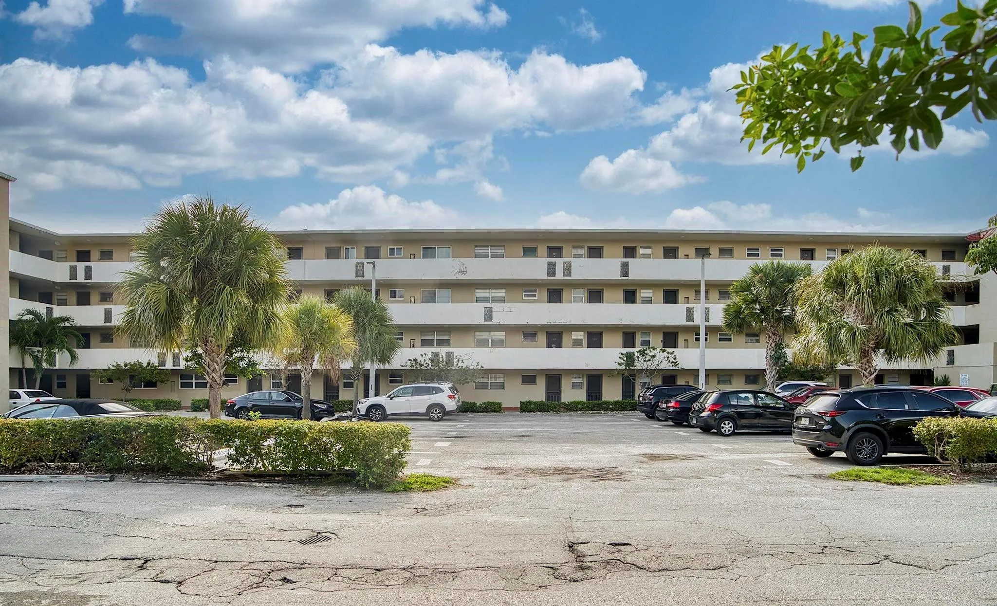 1690 NE 191st Street #405-1