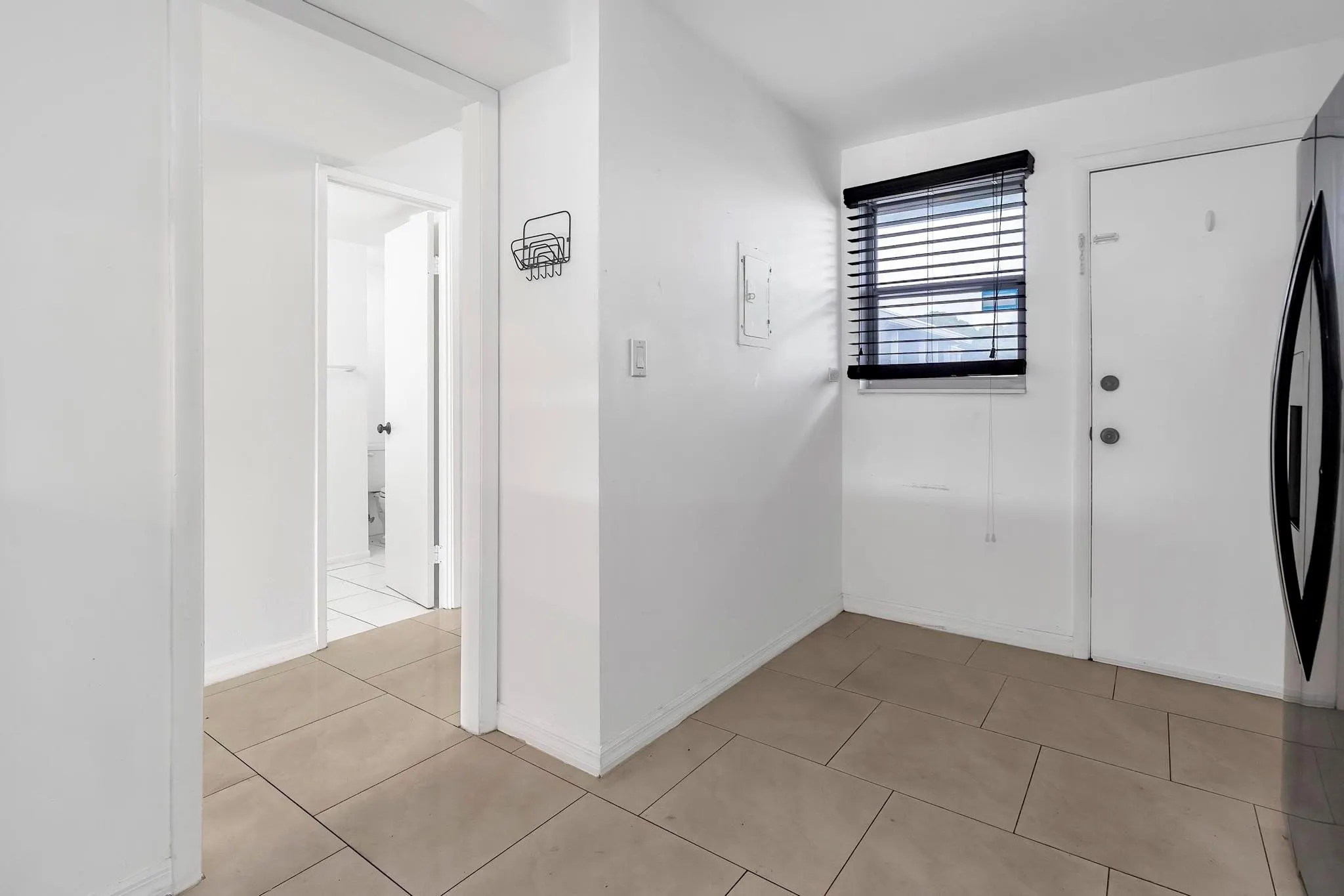 1690 NE 191st Street #405-1