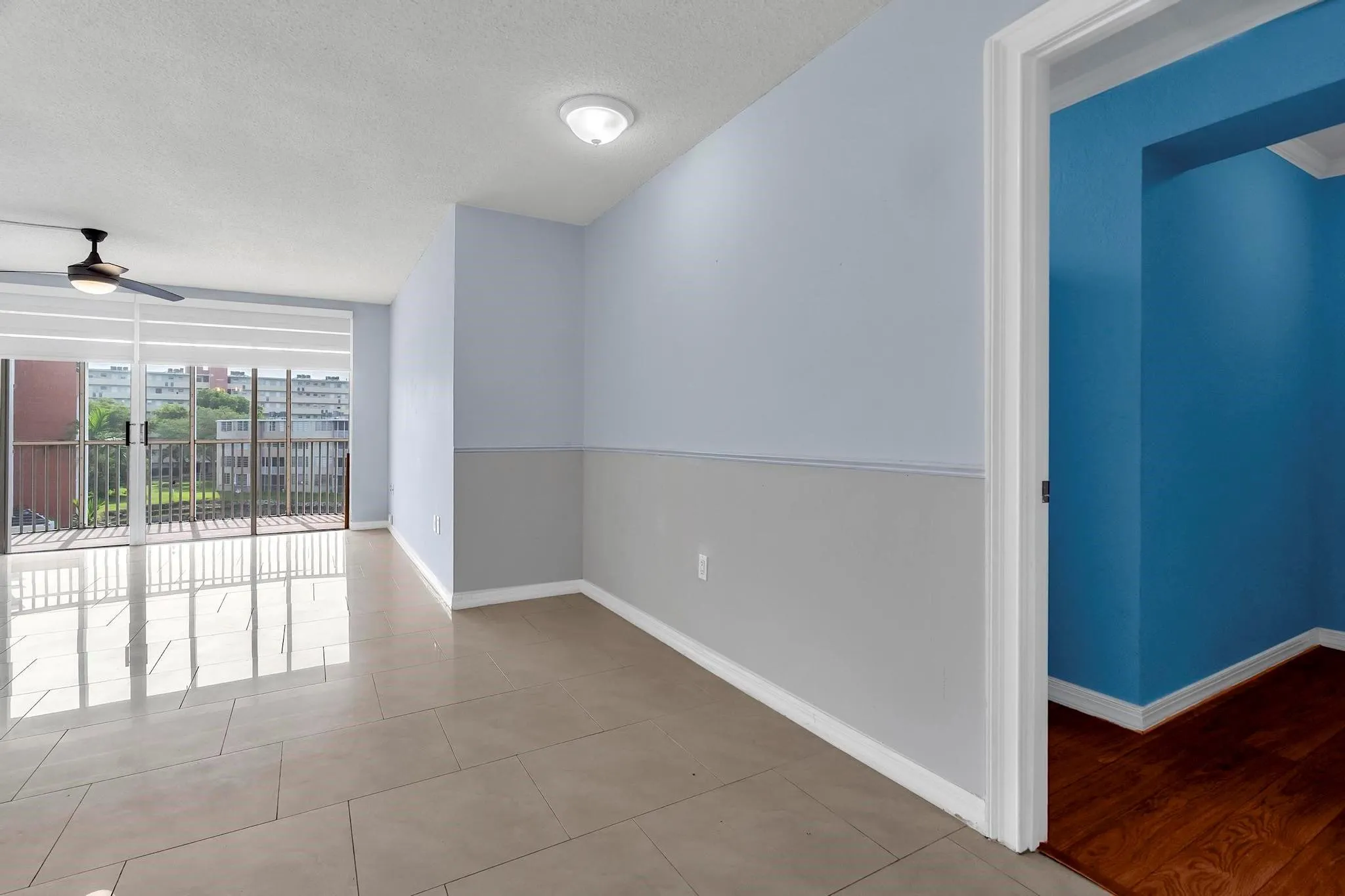 1690 NE 191st Street #405-1