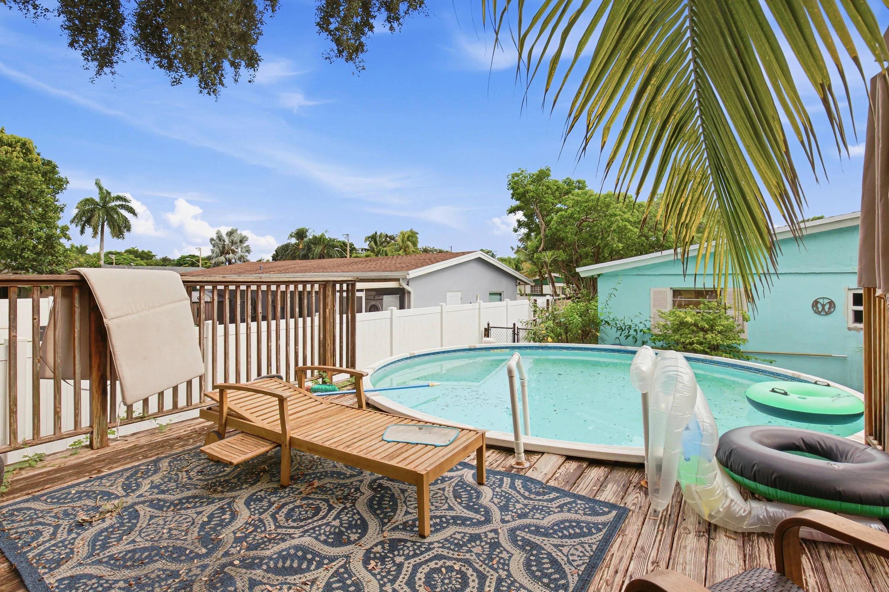 4269 SW 50TH Street