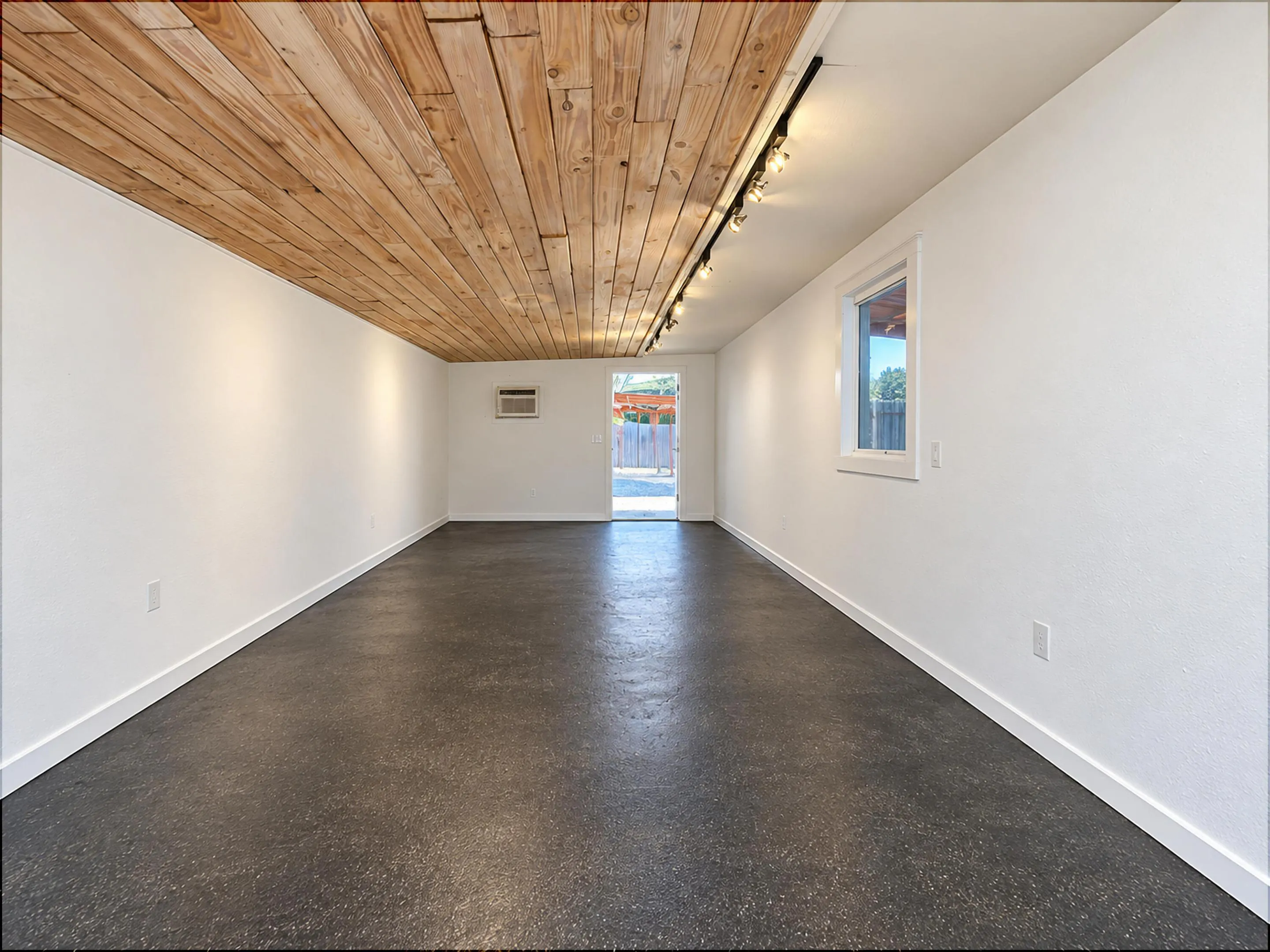4269 SW 50TH Street