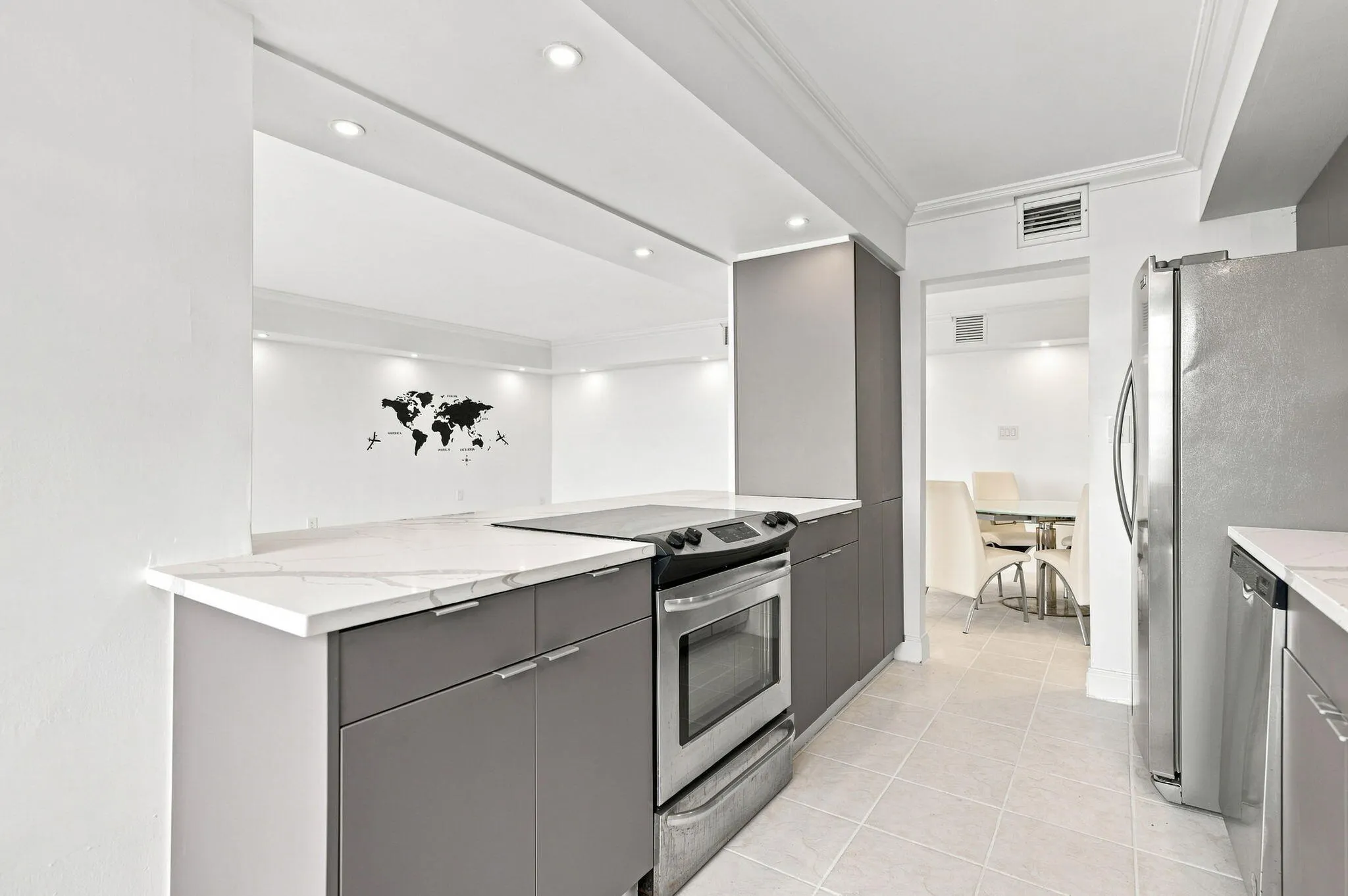 18021 Biscayne Boulevard #901