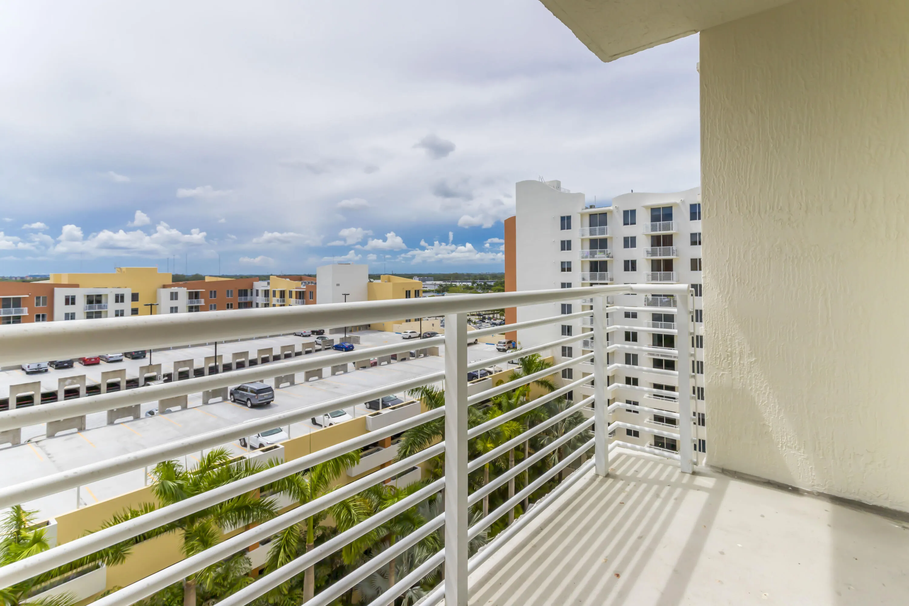 18800 NE 29 Avenue #923