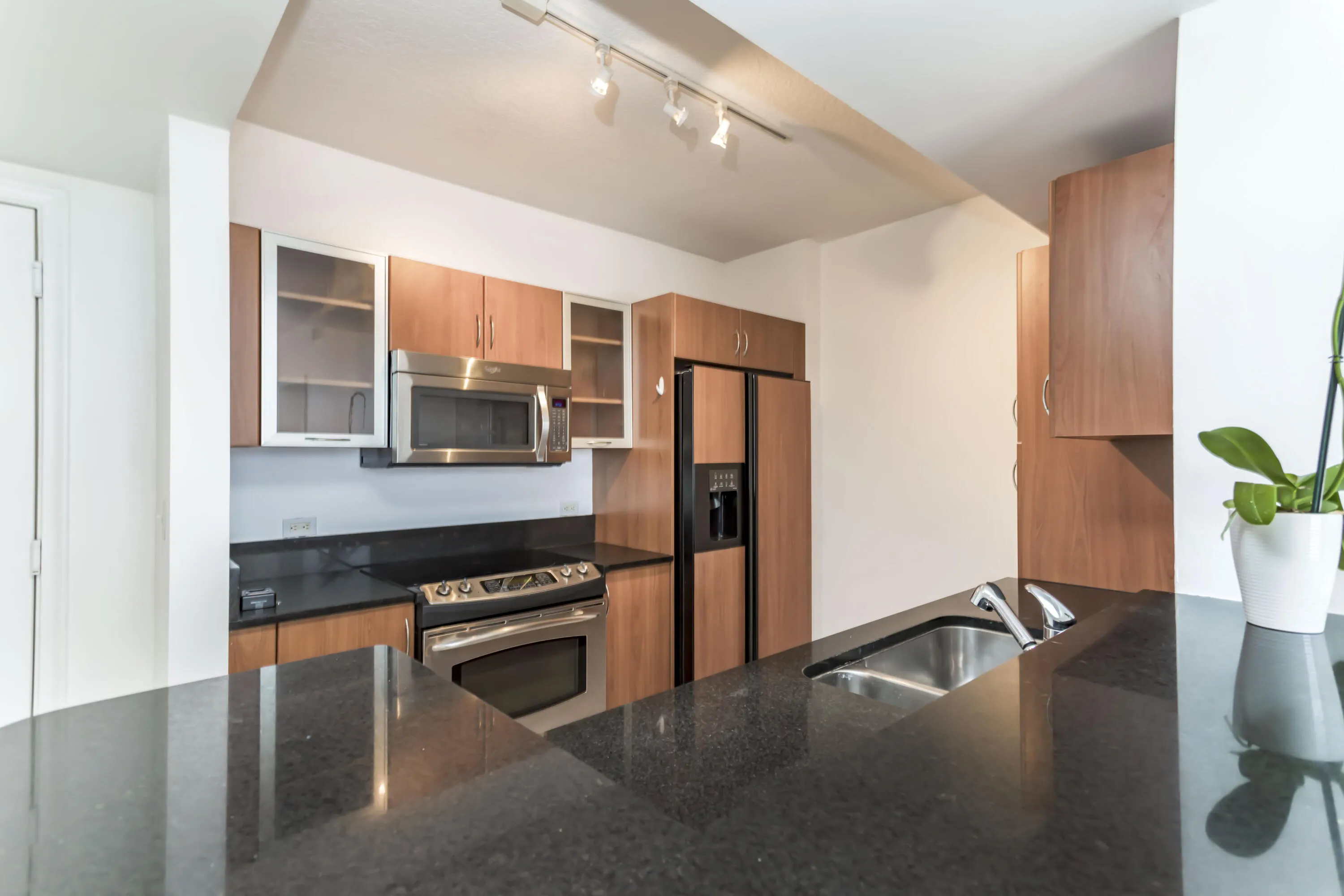 18800 NE 29 Avenue #923