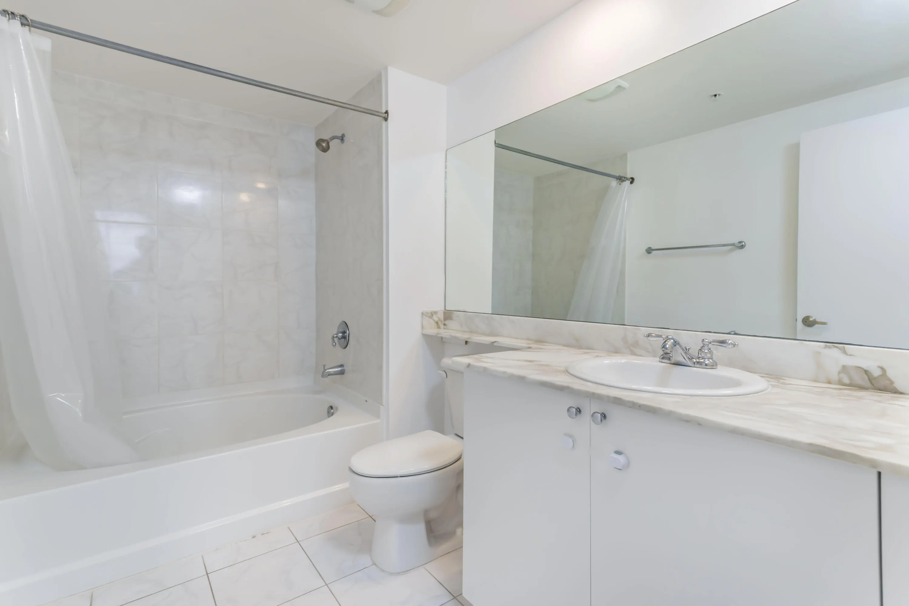 18800 NE 29 Avenue #923