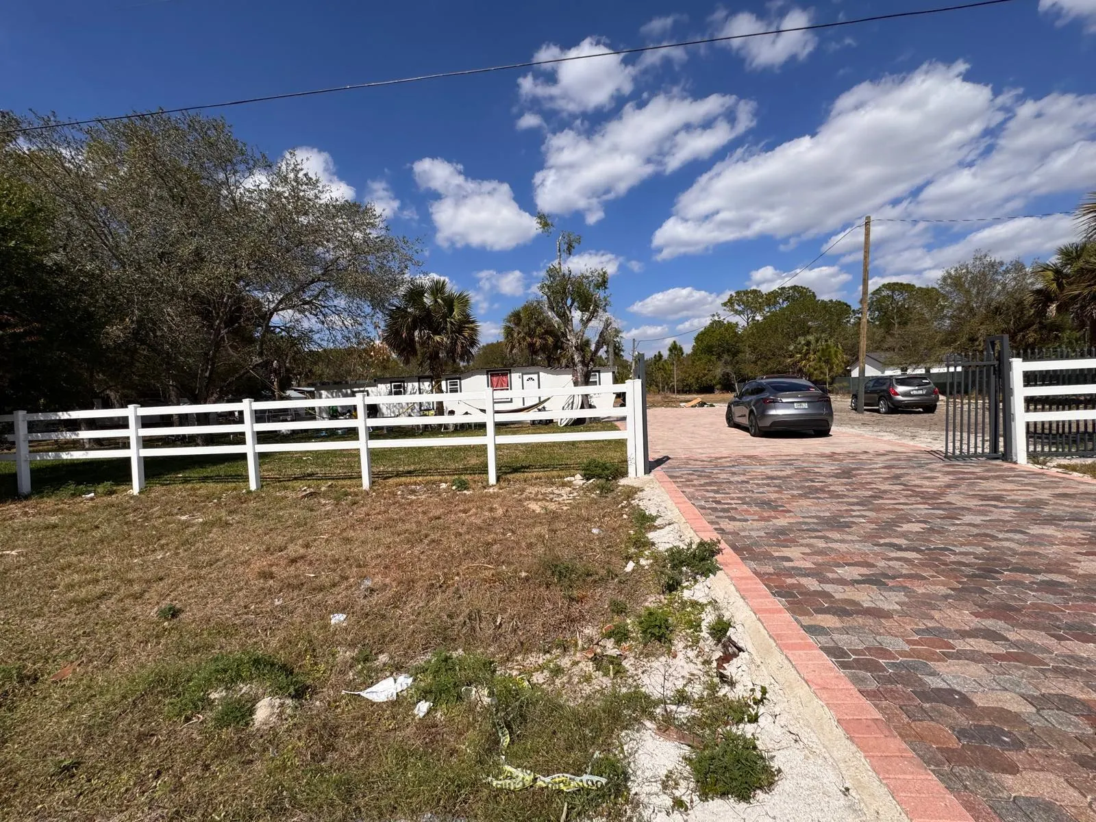 357 HUNTING CLUB Avenue