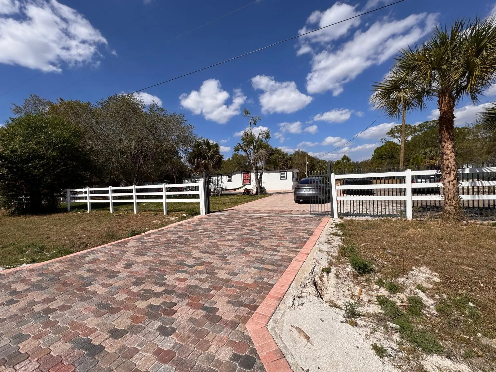 357 HUNTING CLUB Avenue