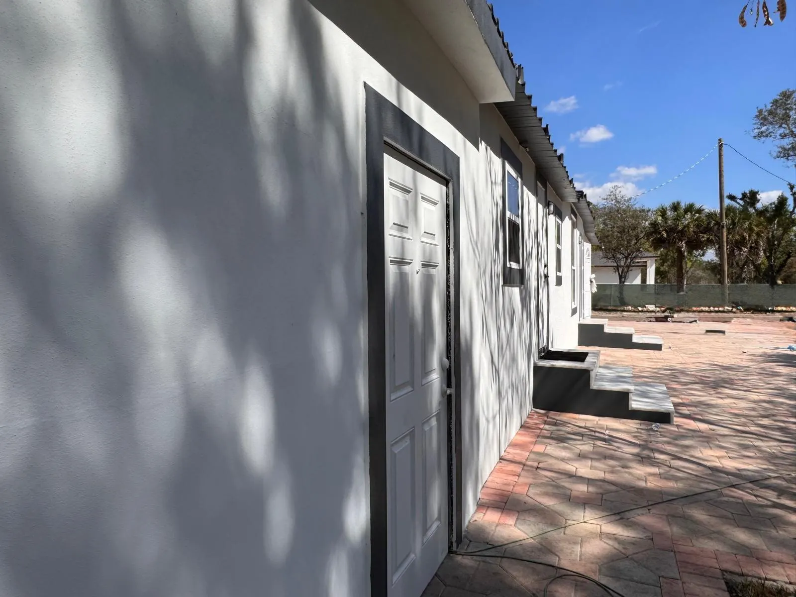 357 HUNTING CLUB Avenue