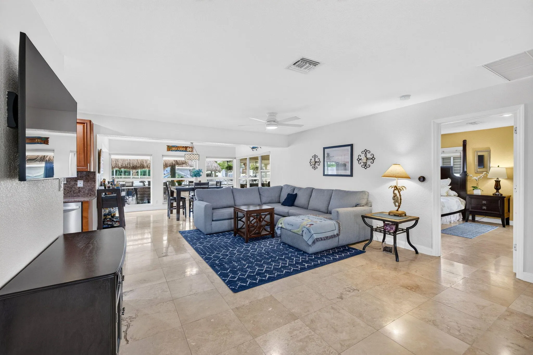 943 NAUTILUS Isle