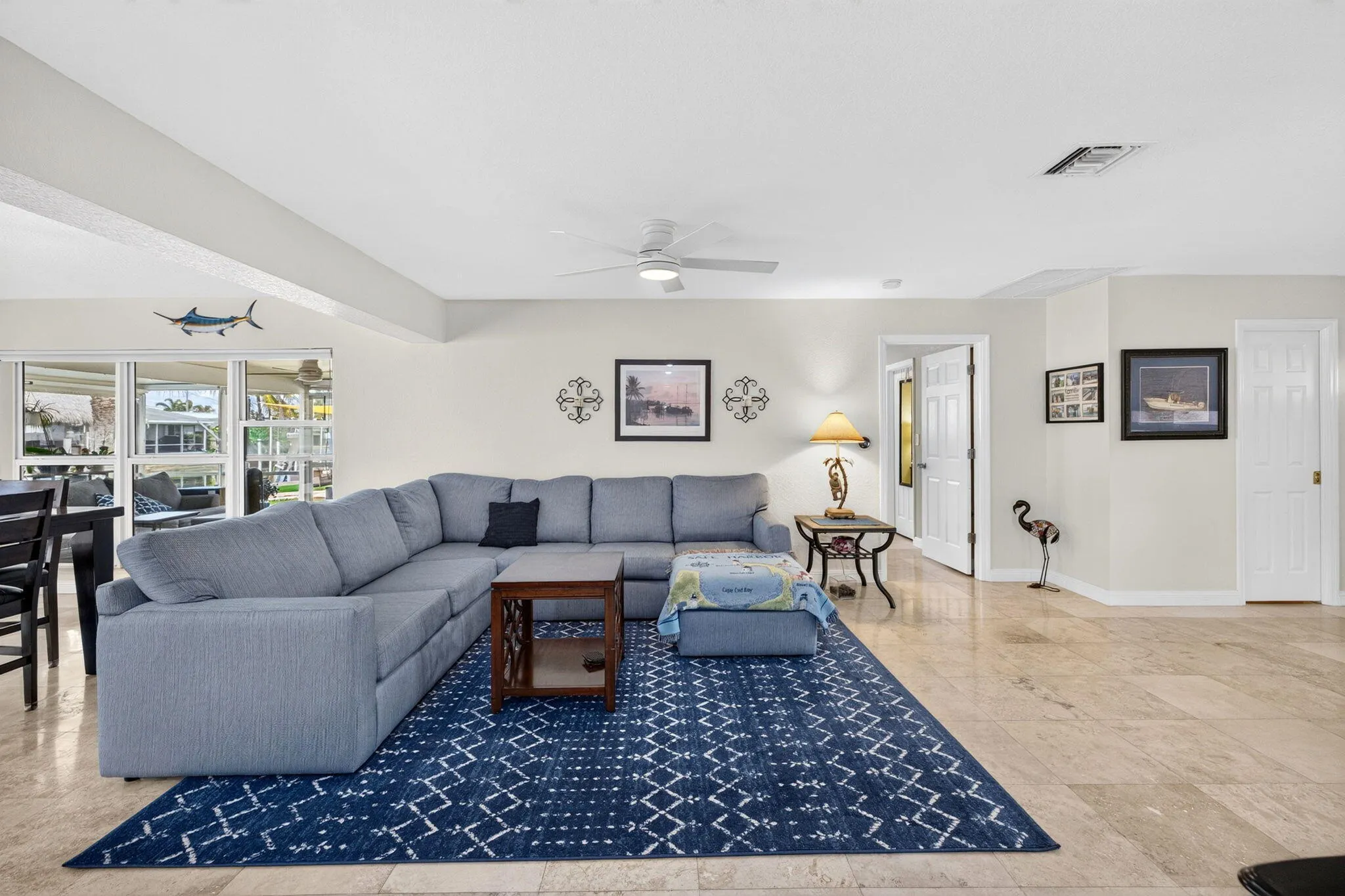 943 NAUTILUS Isle