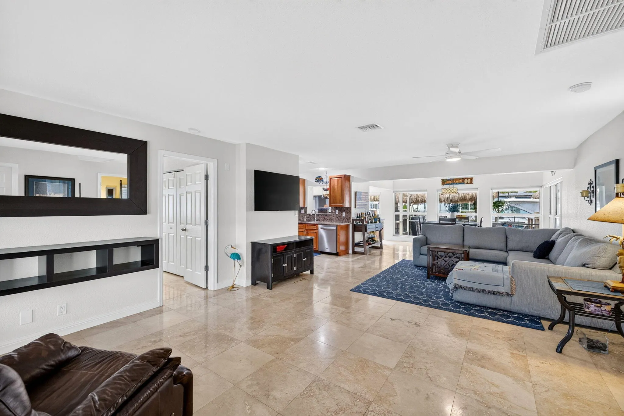 943 NAUTILUS Isle
