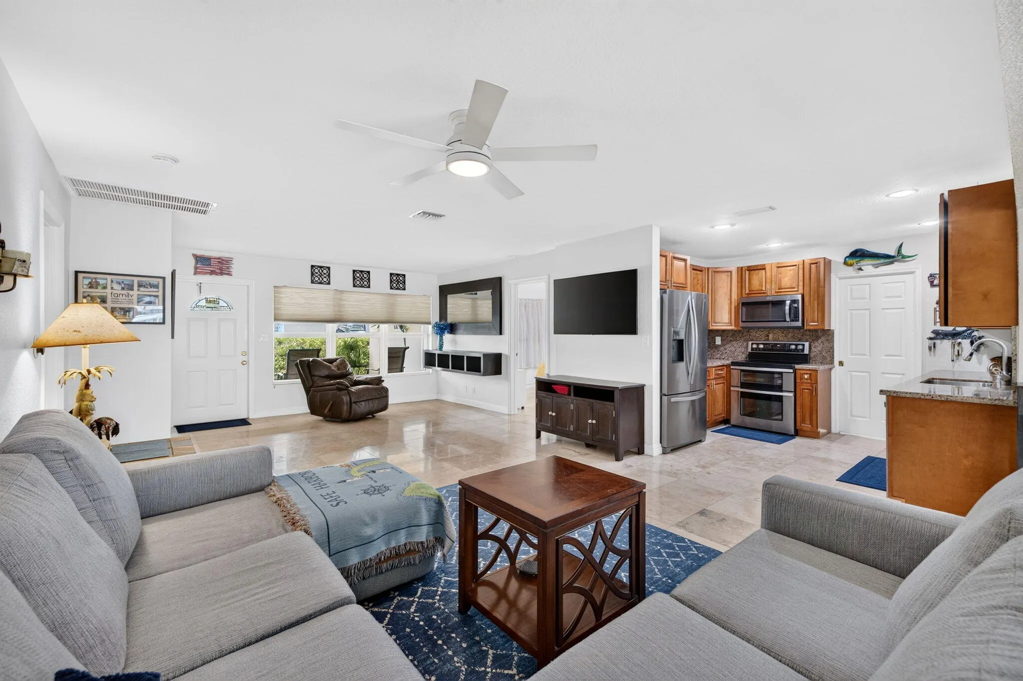 943 NAUTILUS Isle