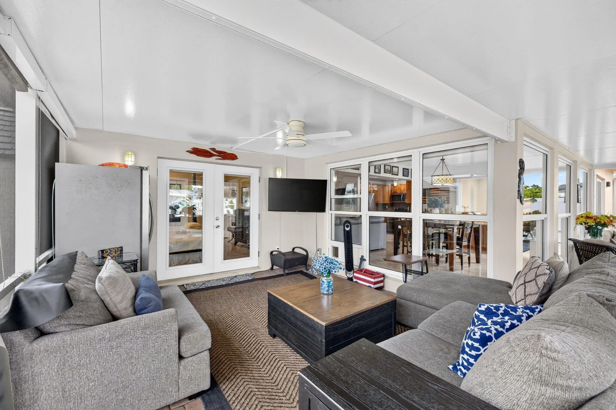 943 NAUTILUS Isle