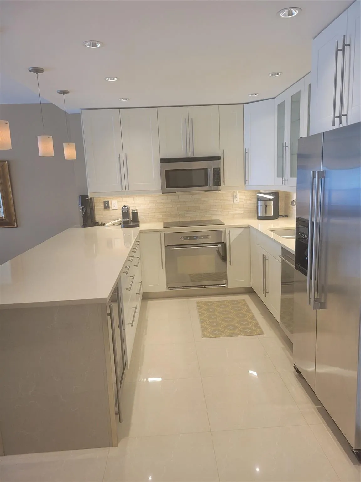19370 COLLINS Avenue #1218