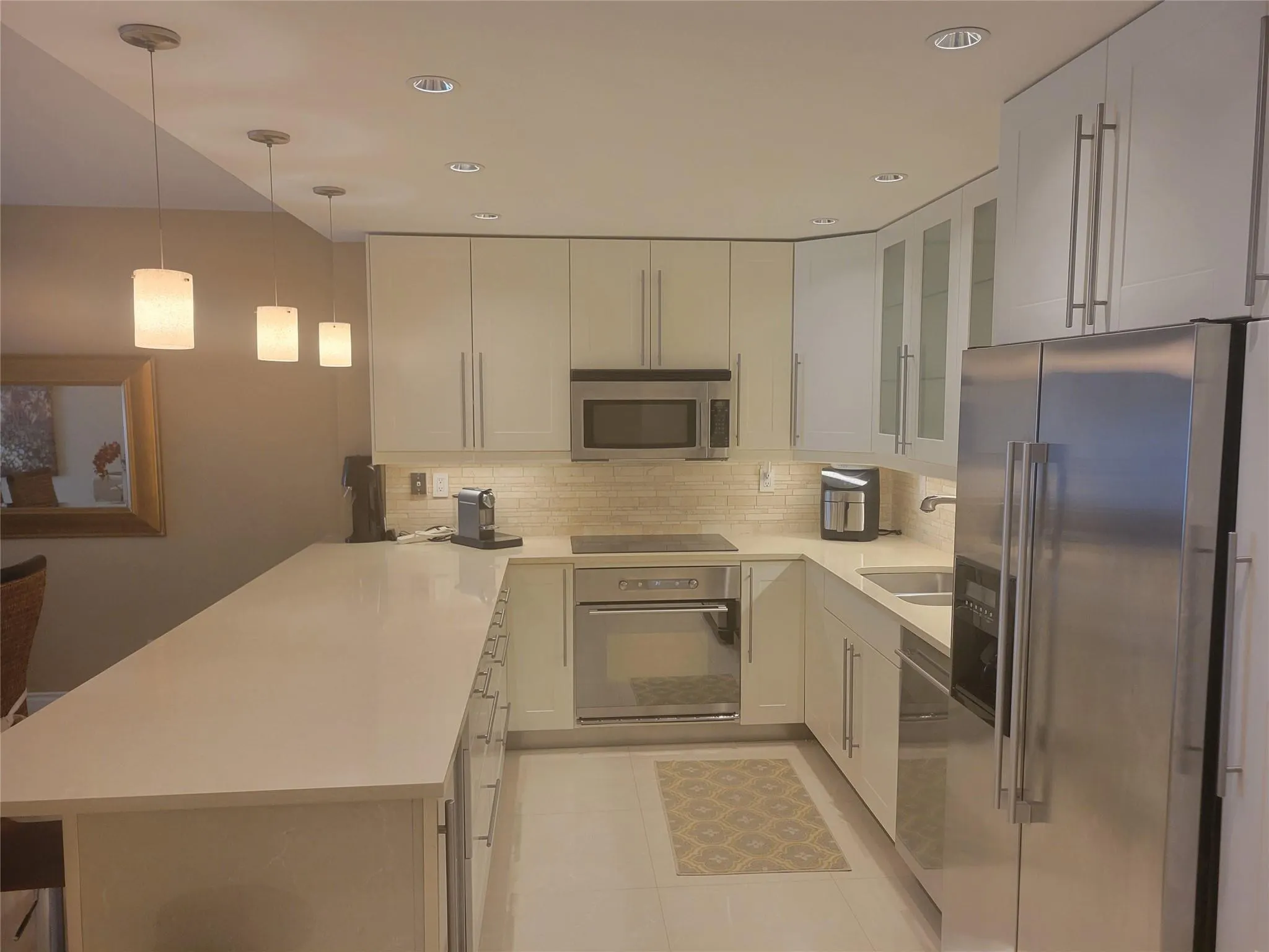 19370 COLLINS Avenue #1218