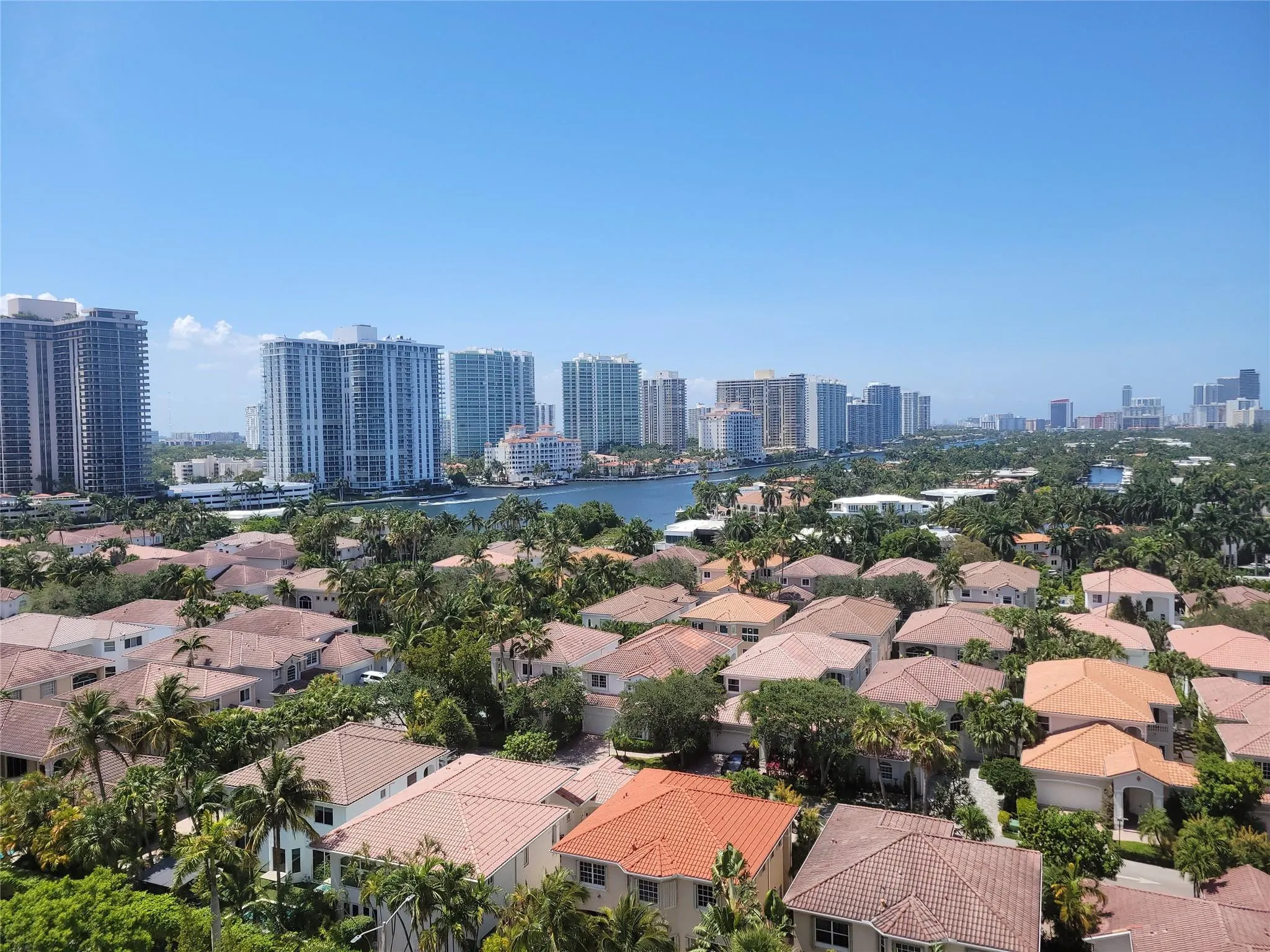 19370 COLLINS Avenue #1218