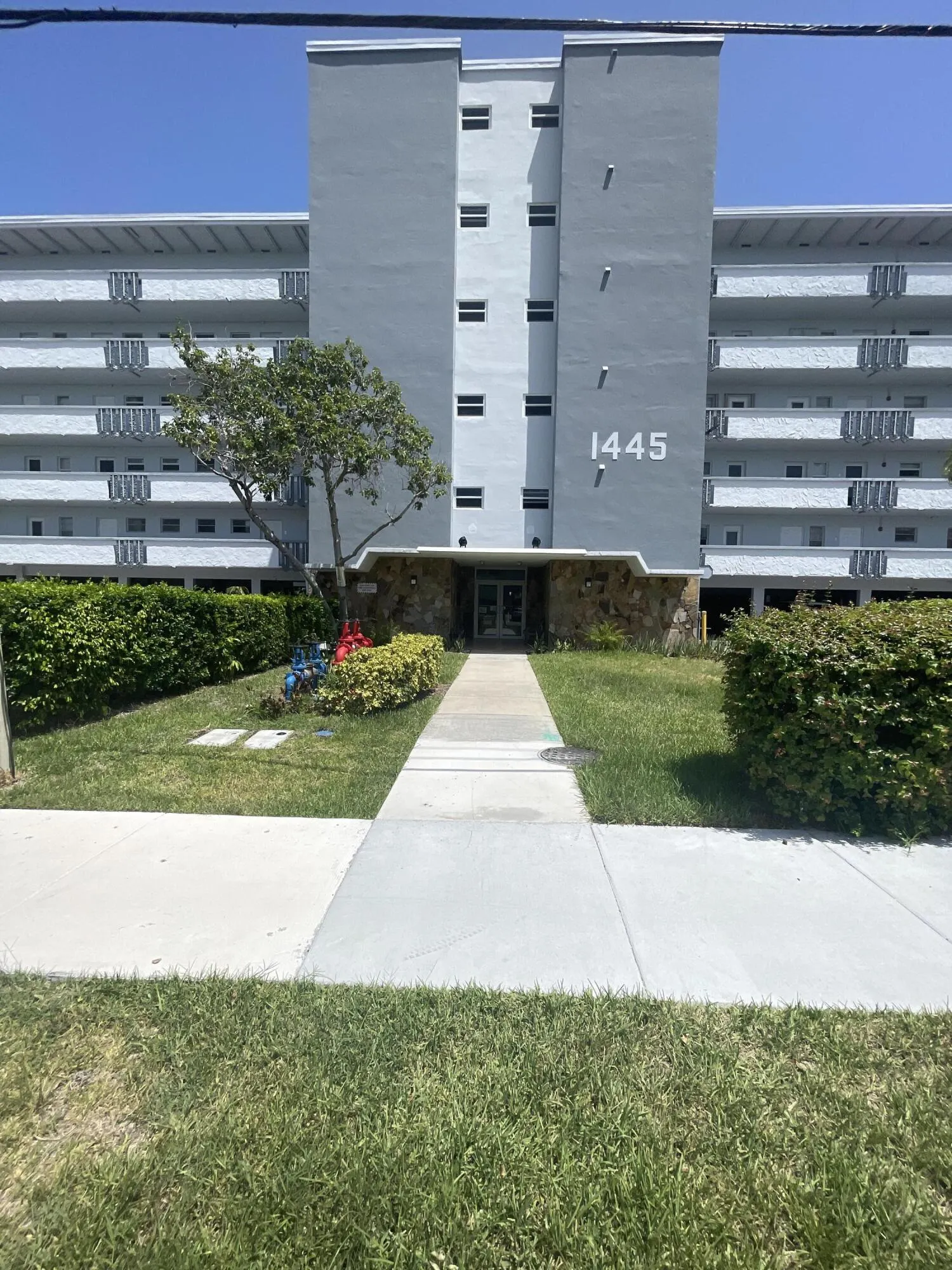 1445 ATLANTIC SHORES Boulevard #410