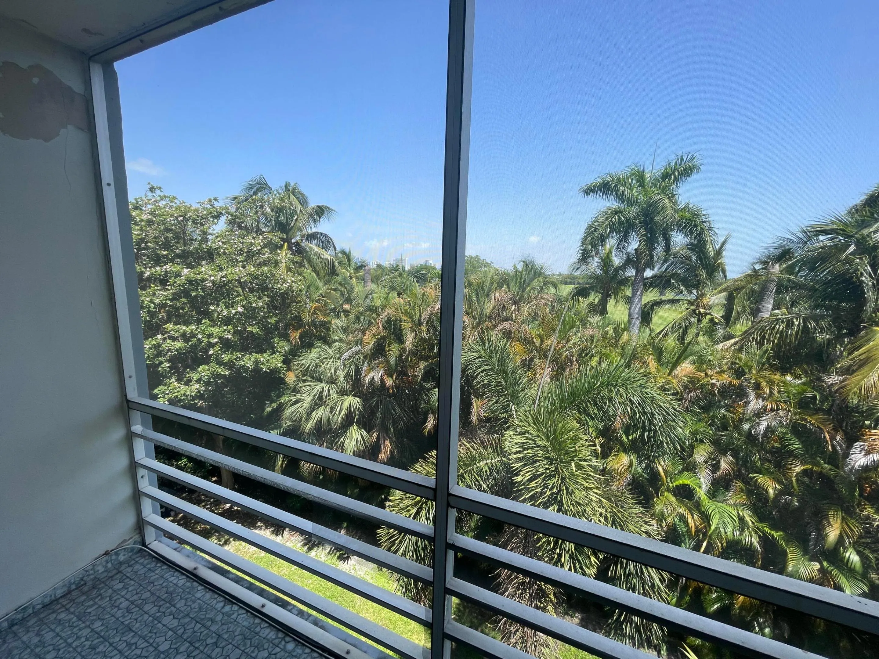 1445 ATLANTIC SHORES Boulevard #410
