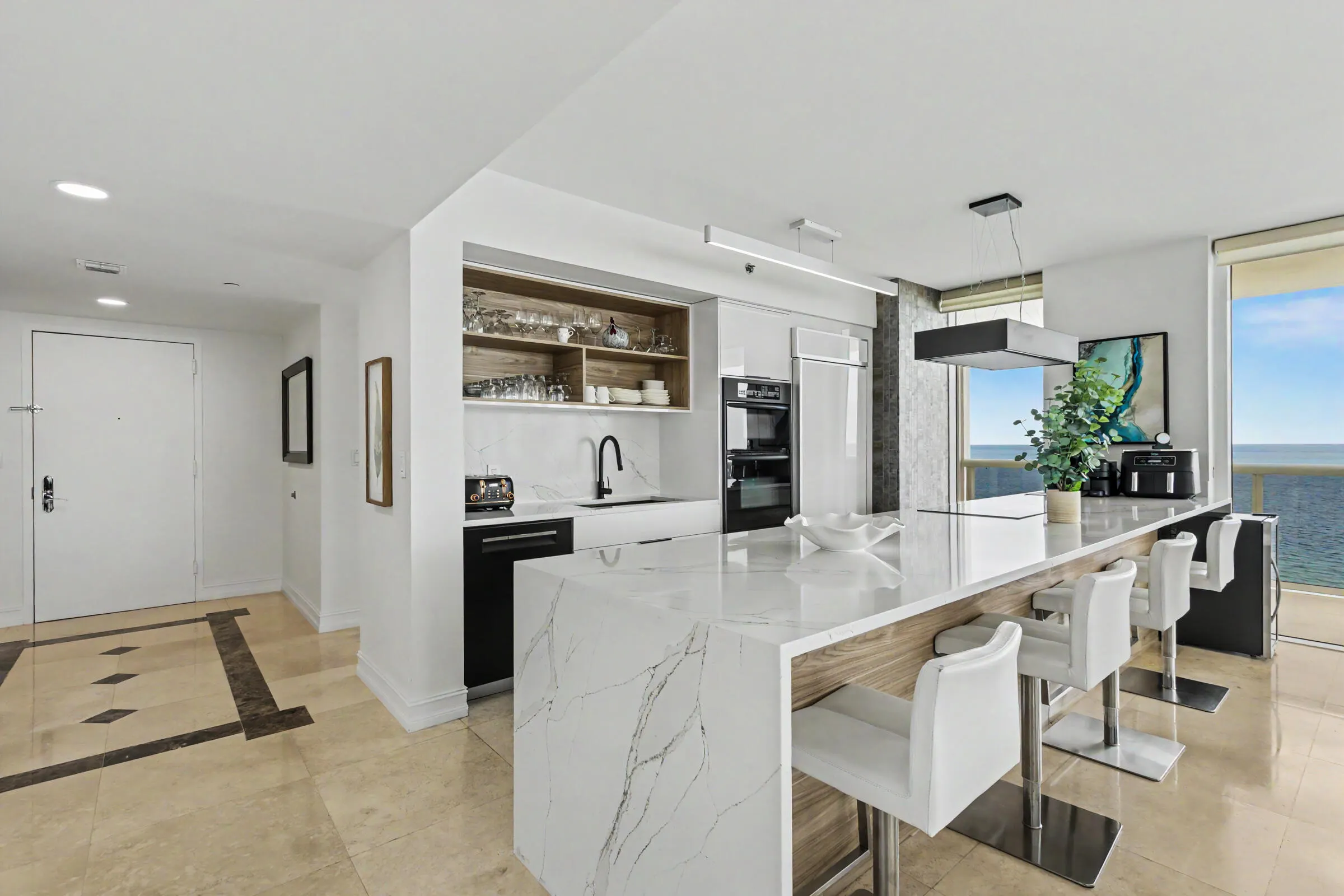 1830 S Ocean Drive #1402