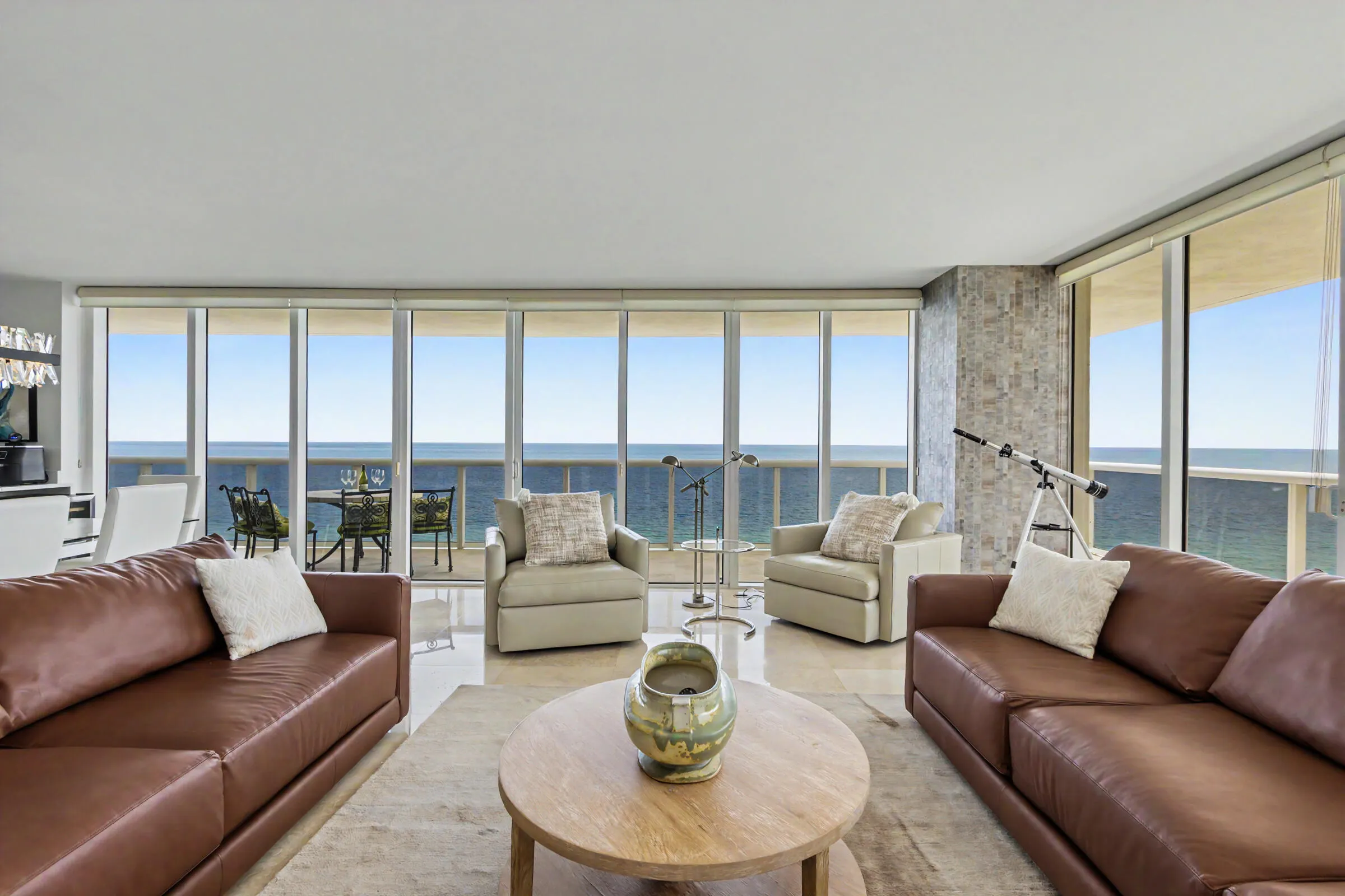 1830 S Ocean Drive #1402