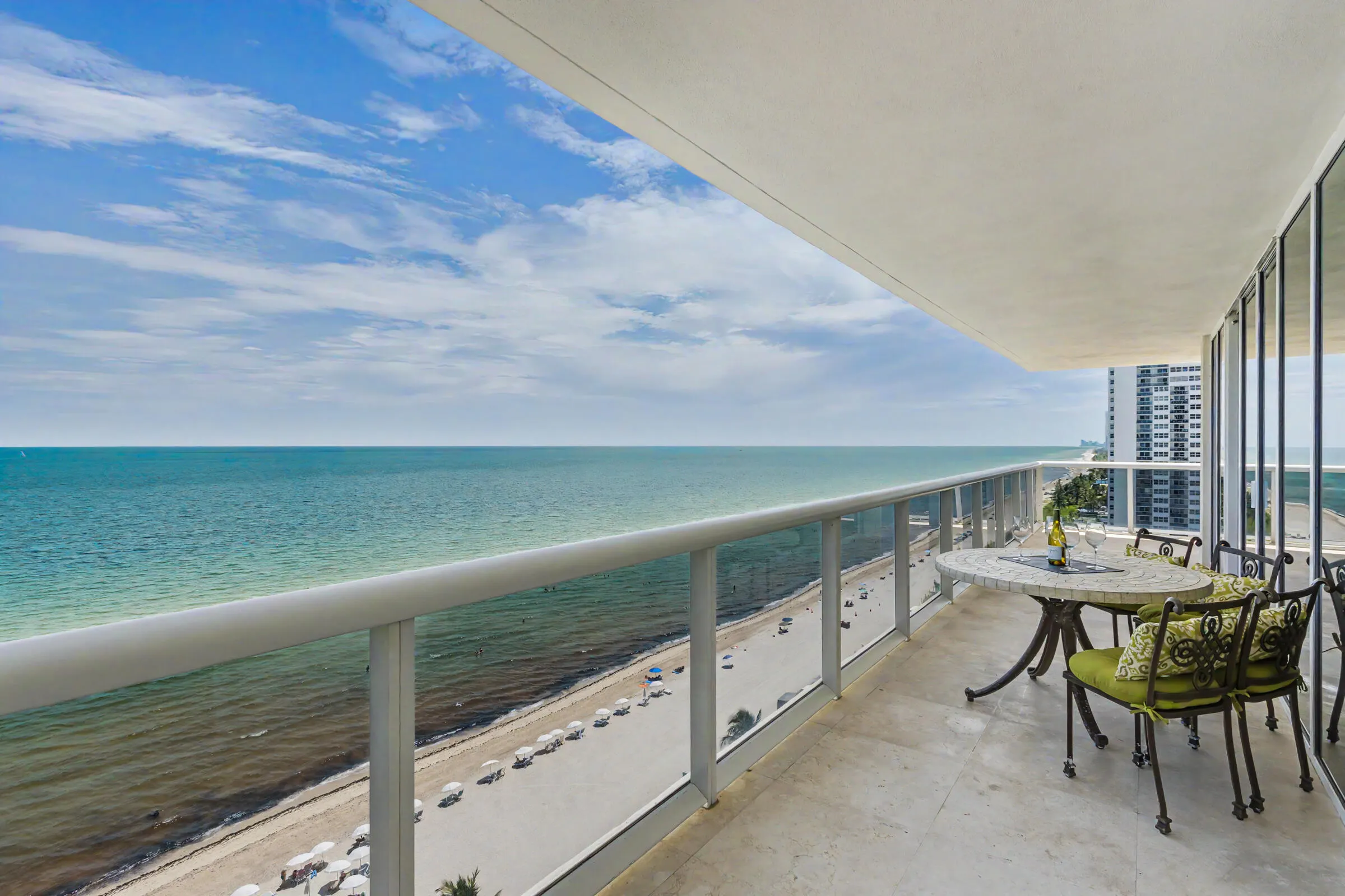 1830 S Ocean Drive #1402