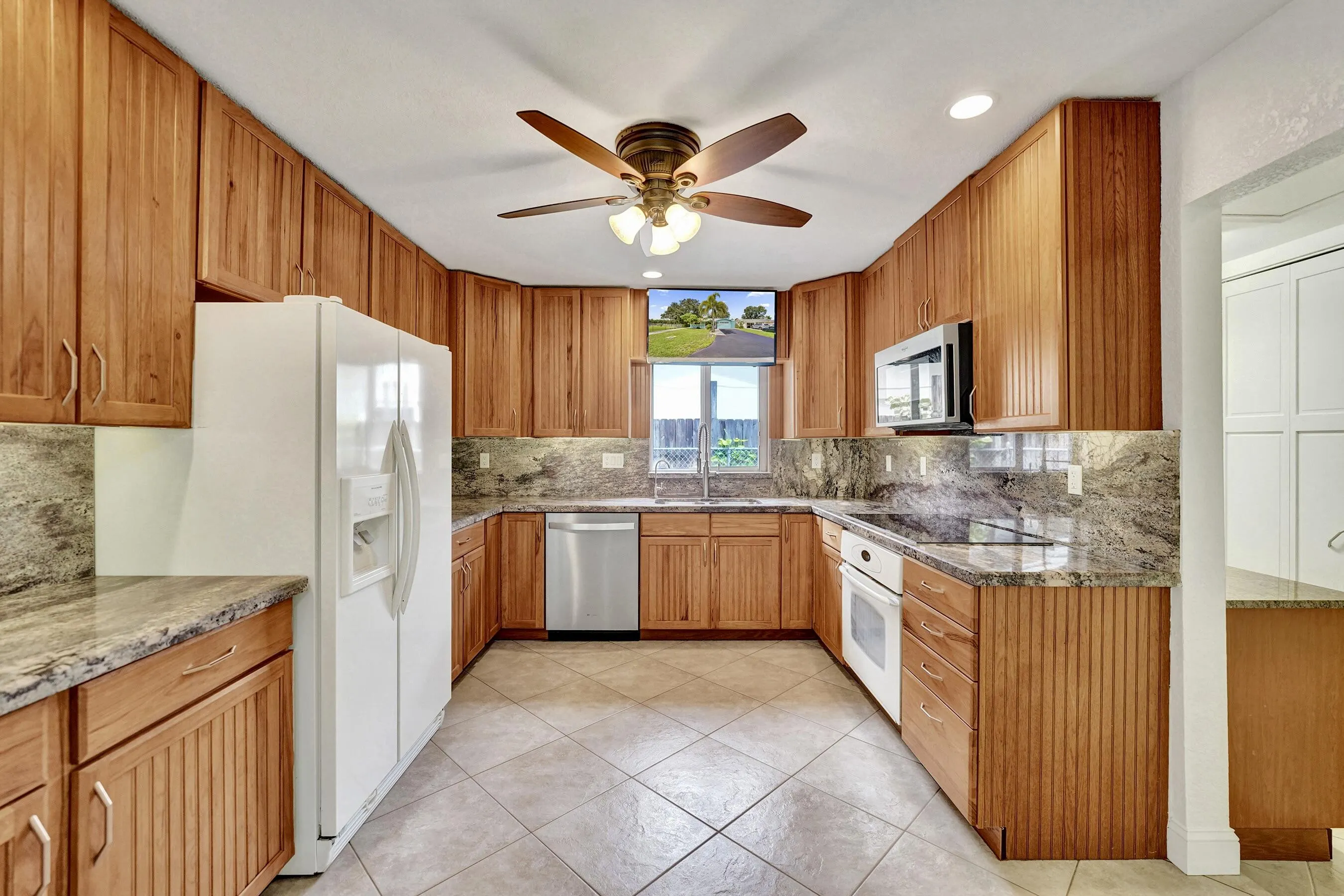 5081 SW 29TH Way