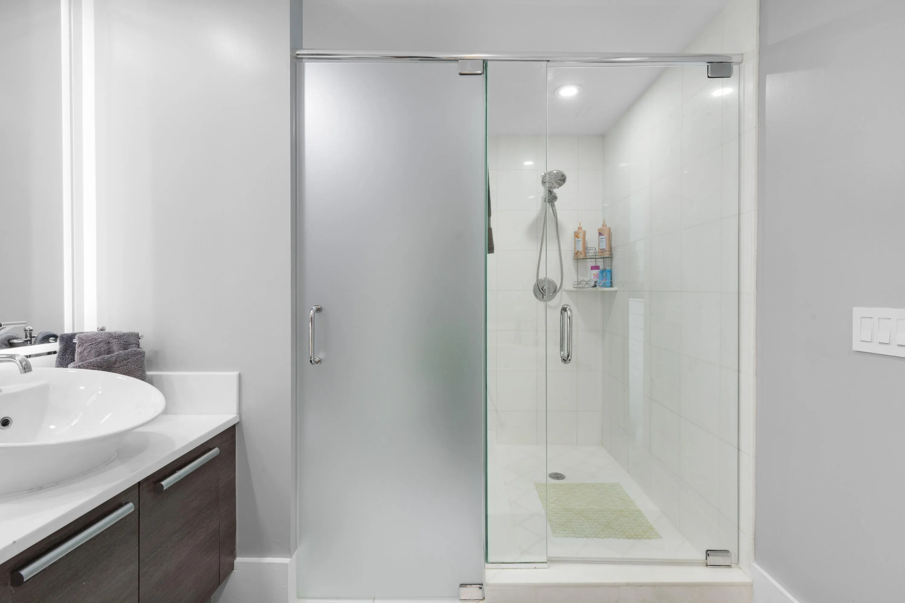 2950 NE 188th Street #122