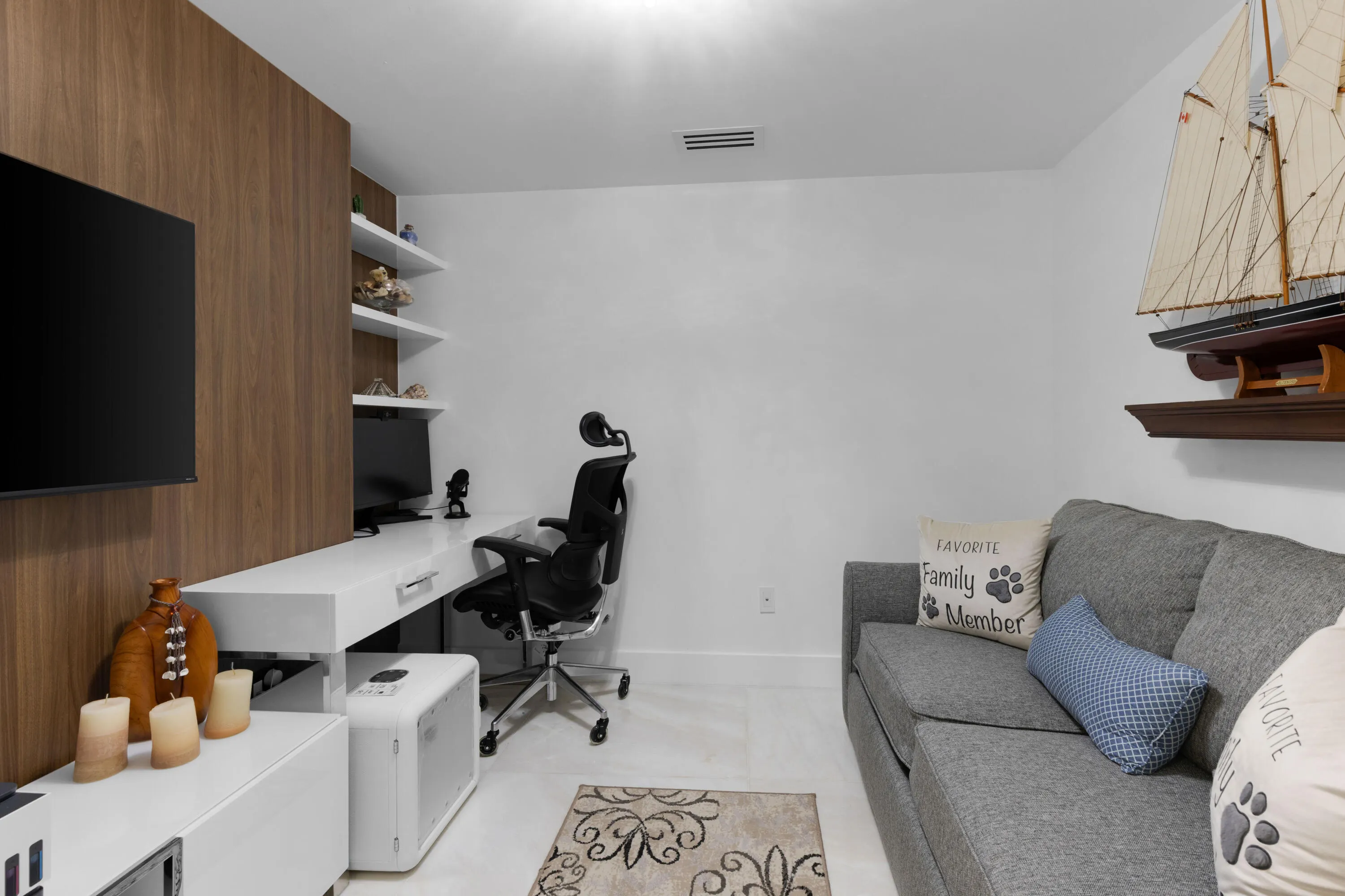 2950 NE 188th Street #122