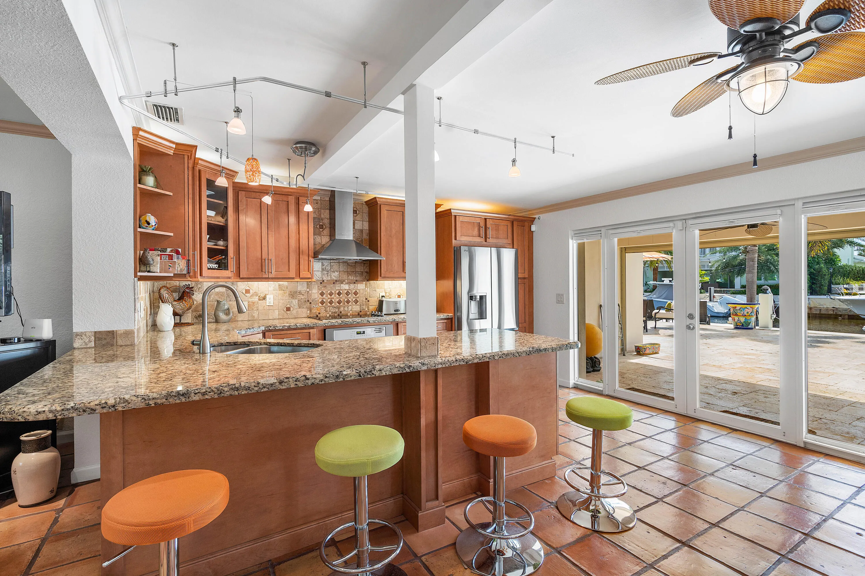 2330 NE 48TH Street NE