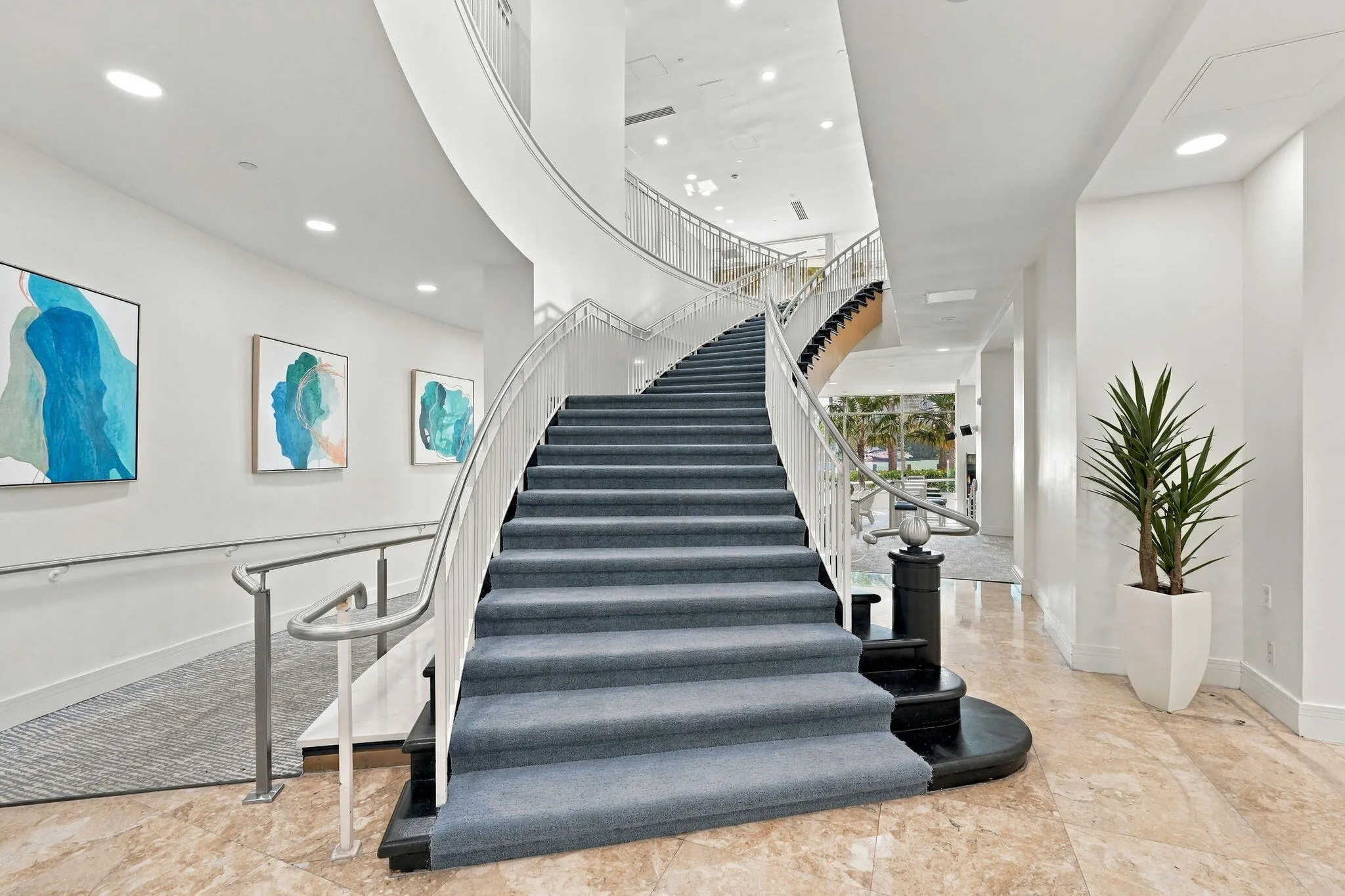 2670 E SUNRISE Boulevard #1115