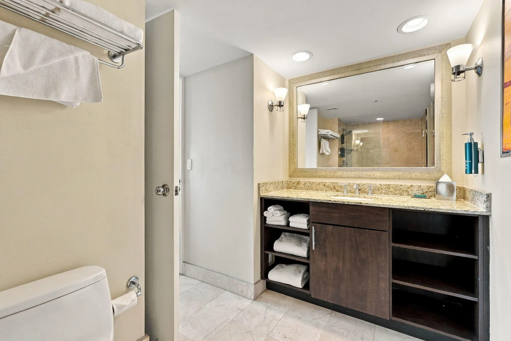 2670 E SUNRISE Boulevard #1115