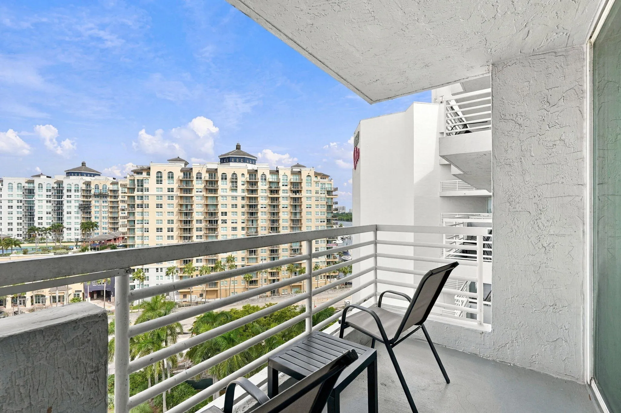 2670 E SUNRISE Boulevard #1115