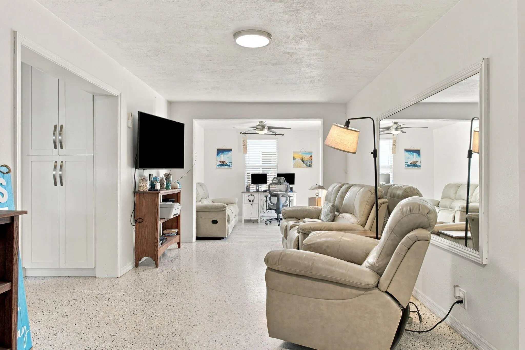245 SW 5TH Street