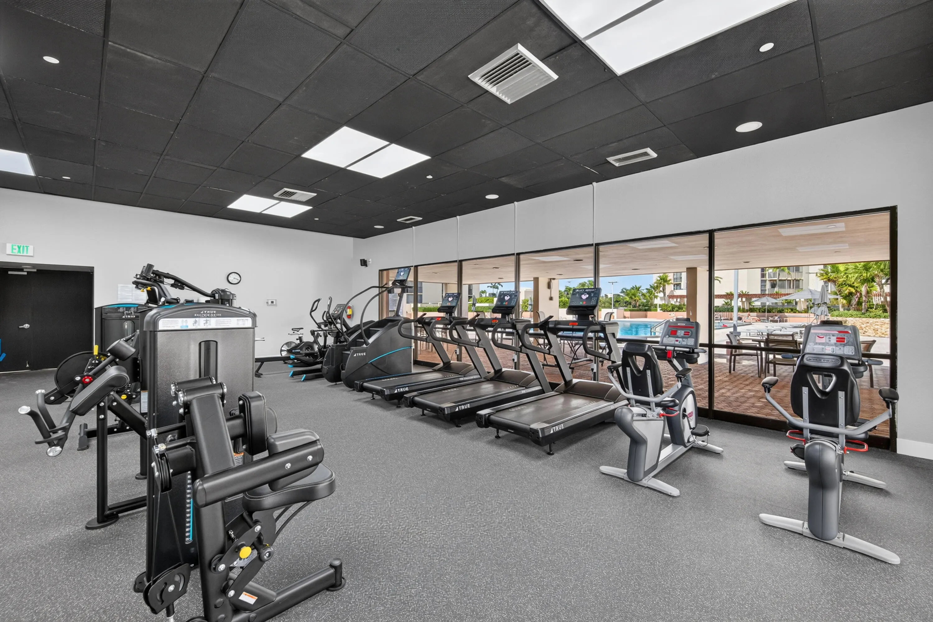 20379 W COUNTRY CLUB Drive #1139