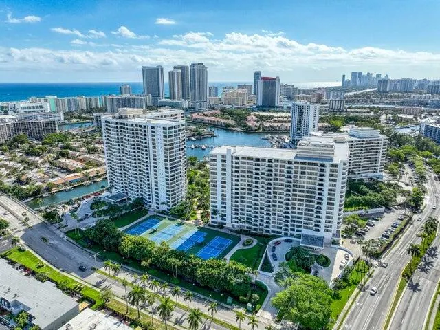 600 Three Islands Boulevard #1010