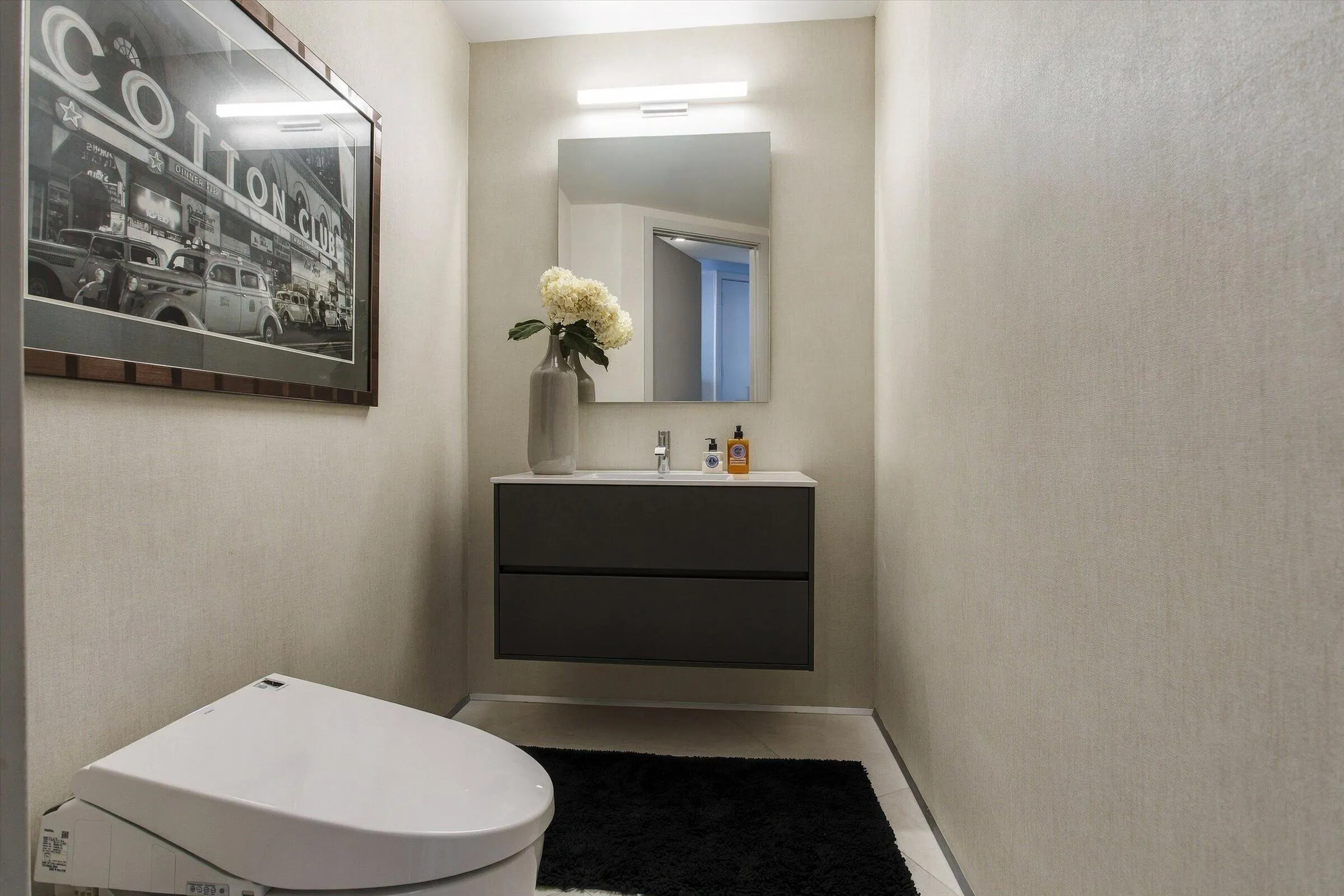 18555 Collins Avenue #3303