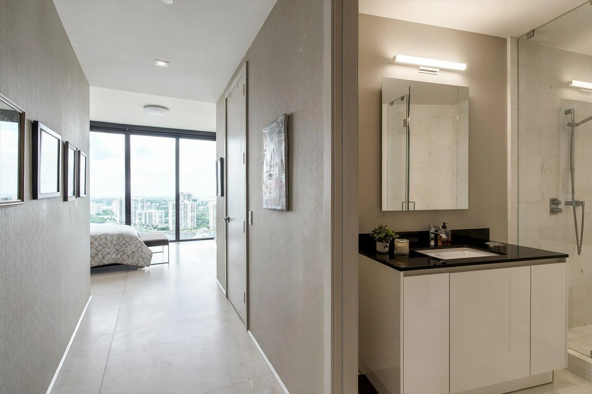 18555 Collins Avenue #3303
