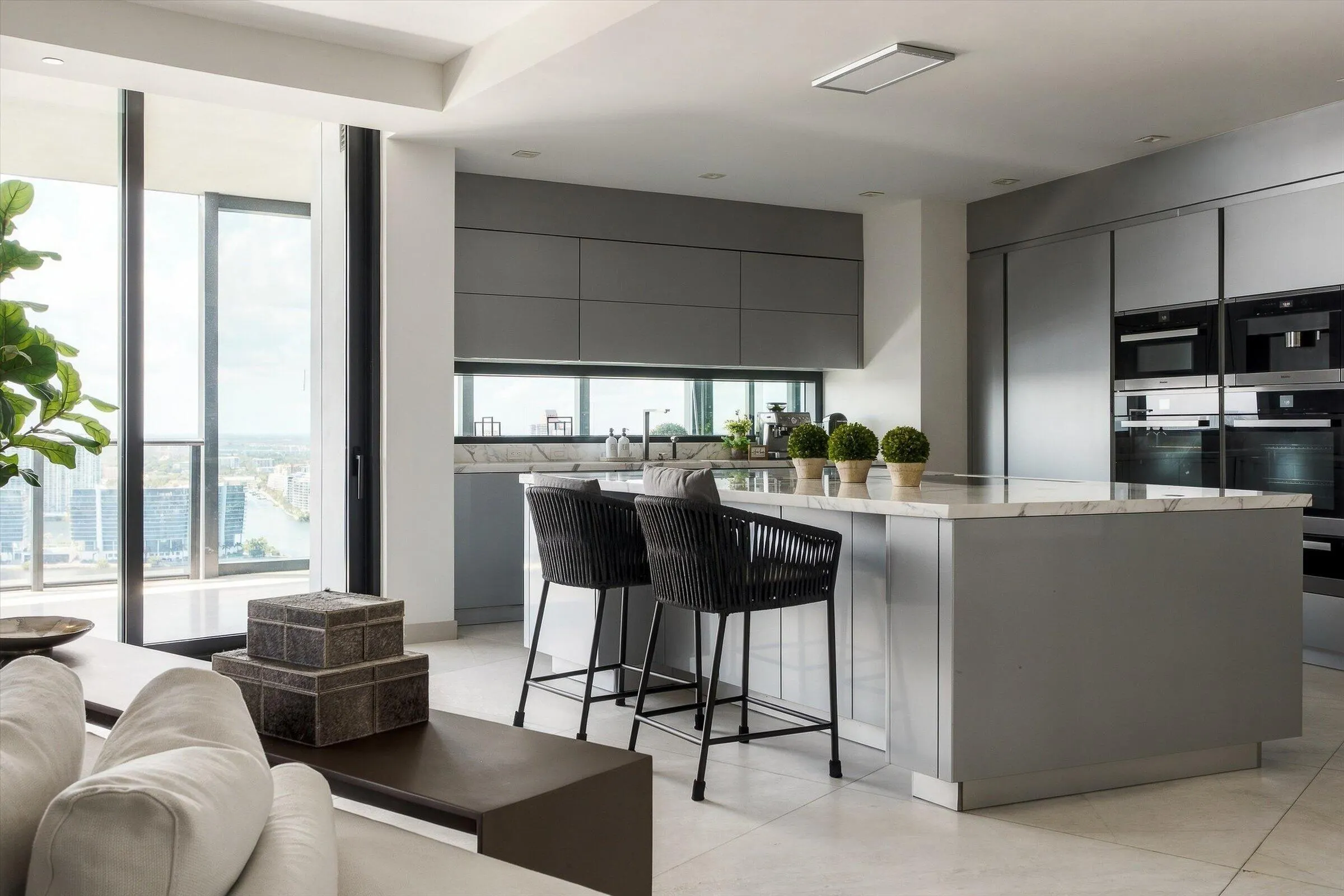 18555 Collins Avenue #3303