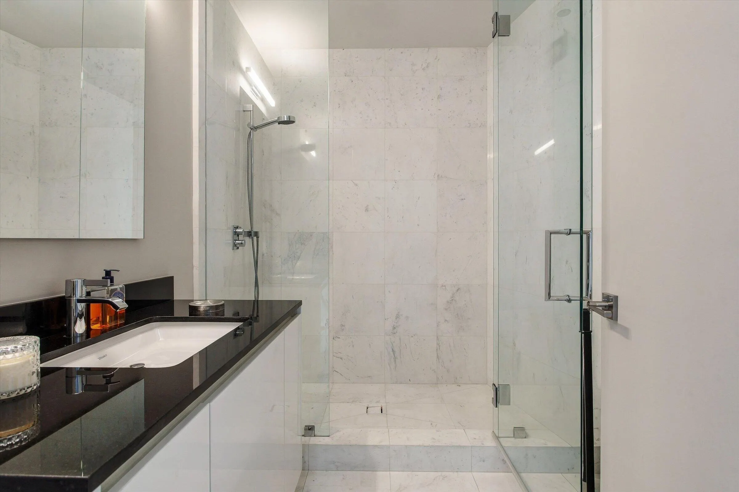 18555 Collins Avenue #3303