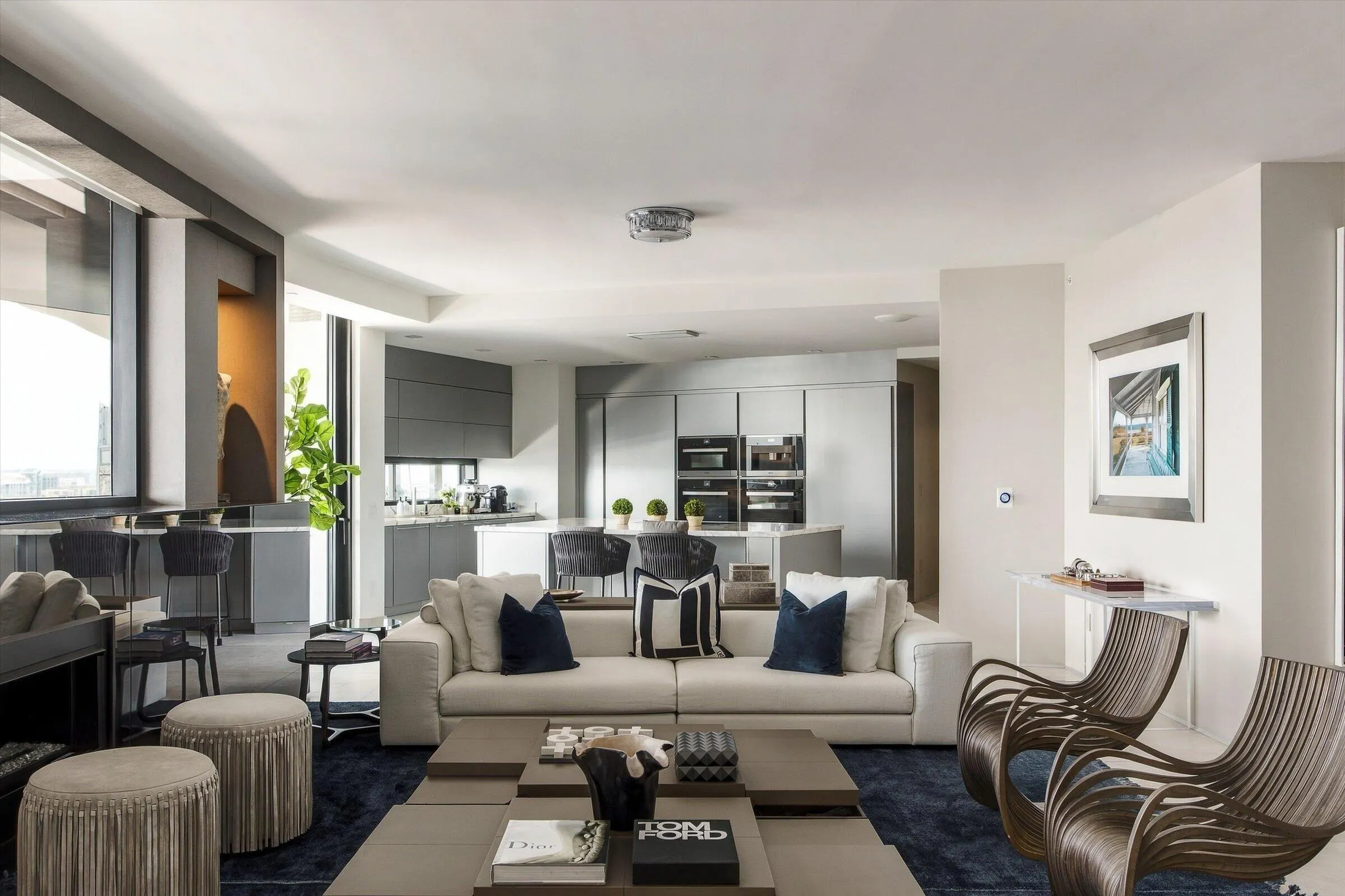 18555 Collins Avenue #3303
