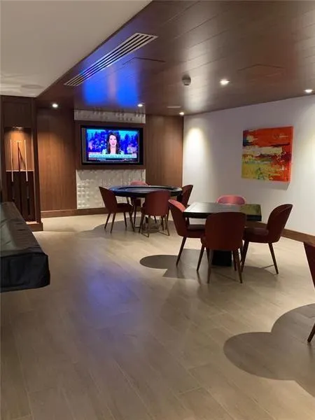 330 Sunny Isles Boulevard #803