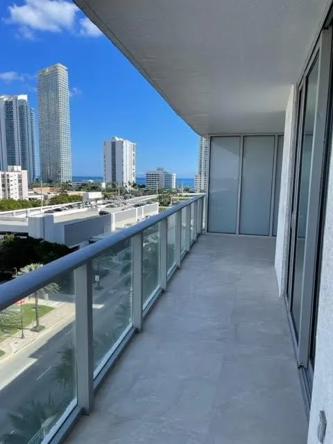 330 Sunny Isles Boulevard #803