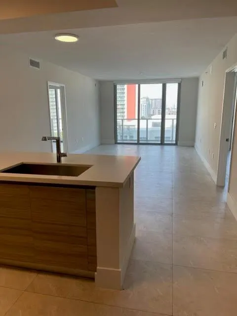 330 Sunny Isles Boulevard #803