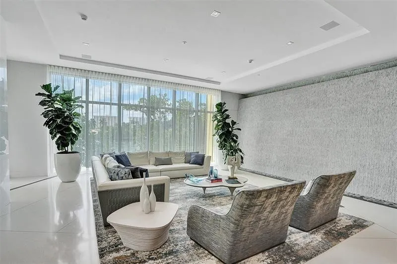 330 Sunny Isles Boulevard #803