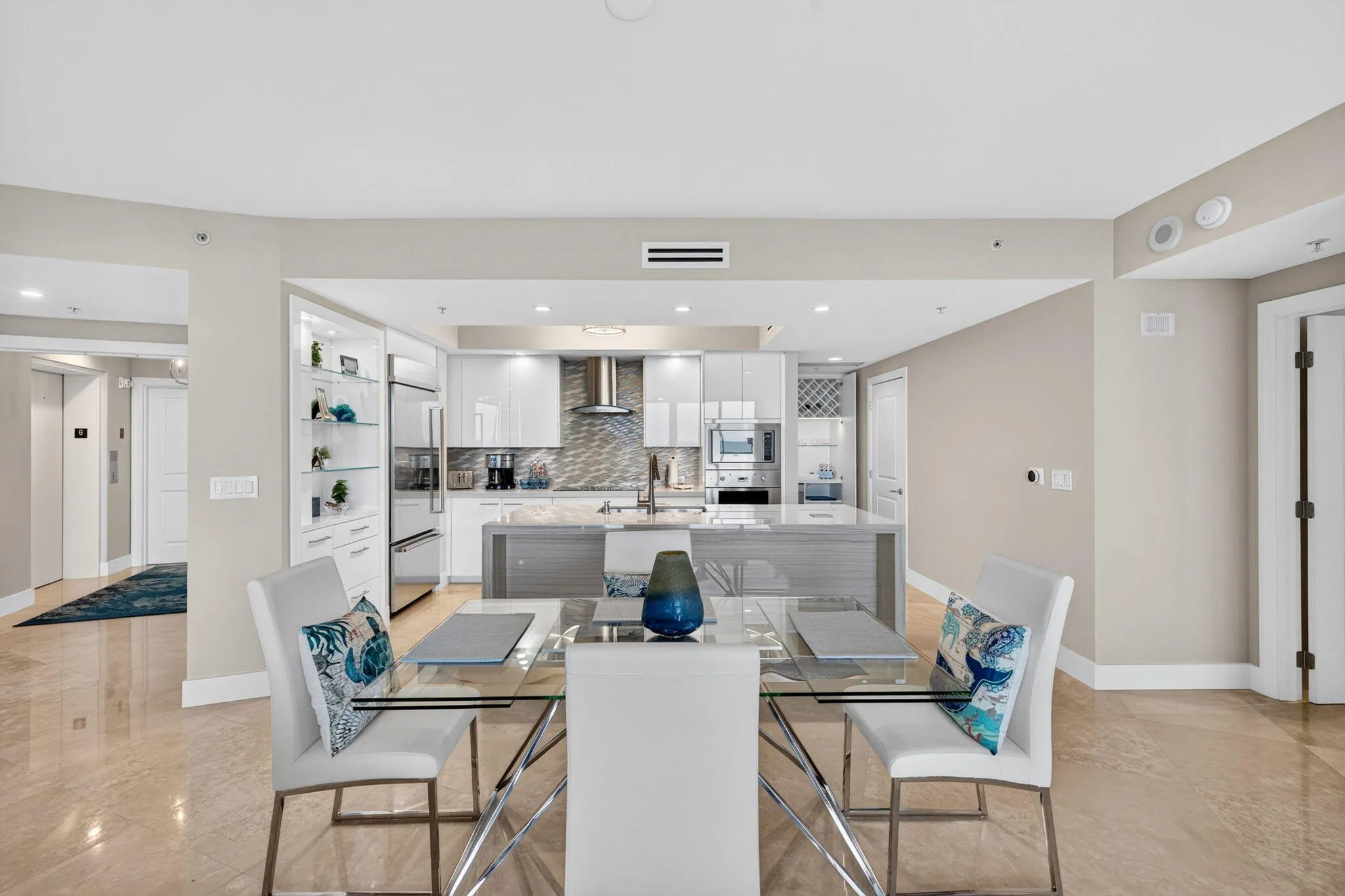 1 N OCEAN Boulevard #602