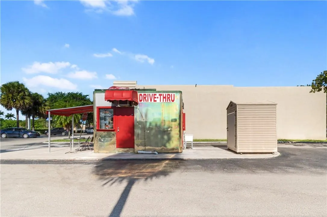 3370 Griffin Road