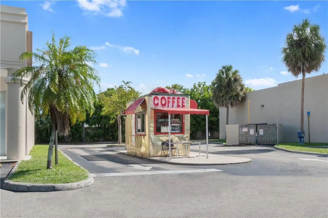 3370 Griffin Road